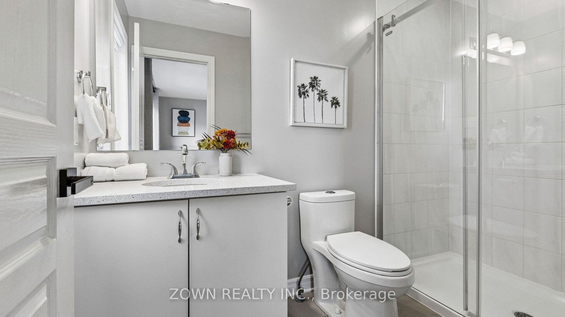 233 SITTELLE Private, Orleans - Cumberland And Area, Ottawa ON K4A 1G1 233 SITTELLE Private, Orleans - Cumberland And Area, Ottawa ON K4A 1G1