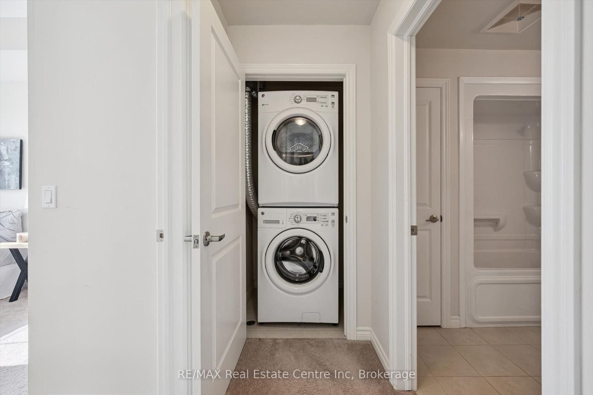 1077 Gordon Street, #134, Guelph, Wellington ON N1G 0E3 1077 Gordon Street, #134, Guelph, Wellington ON N1G 0E3
