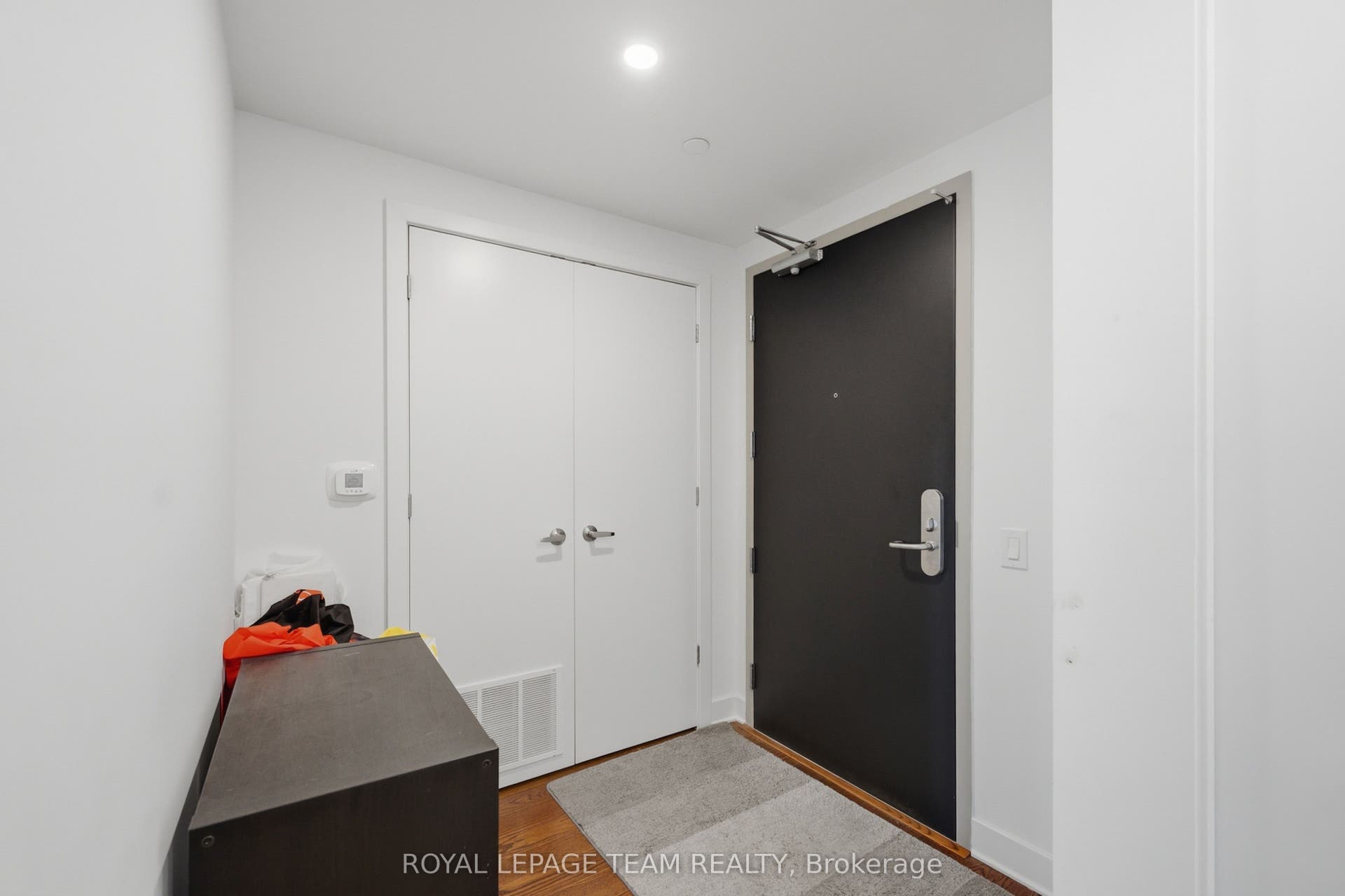 180 George Street, #1409, Lower Town - Sandy Hill, Ottawa ON K1N 0G8 180 George Street, #1409, Lower Town - Sandy Hill, Ottawa ON K1N 0G8