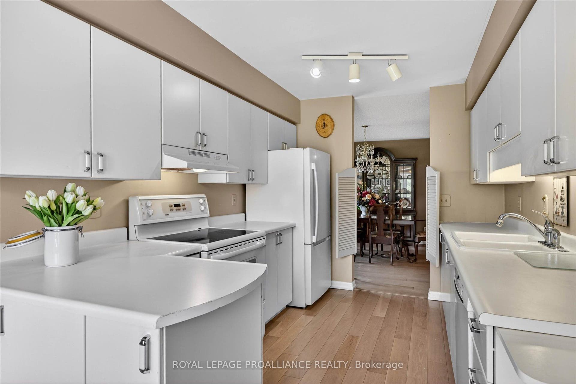 1099 Clonsilla Avenue, #312A, Peterborough, Peterborough ON K9J 8L8