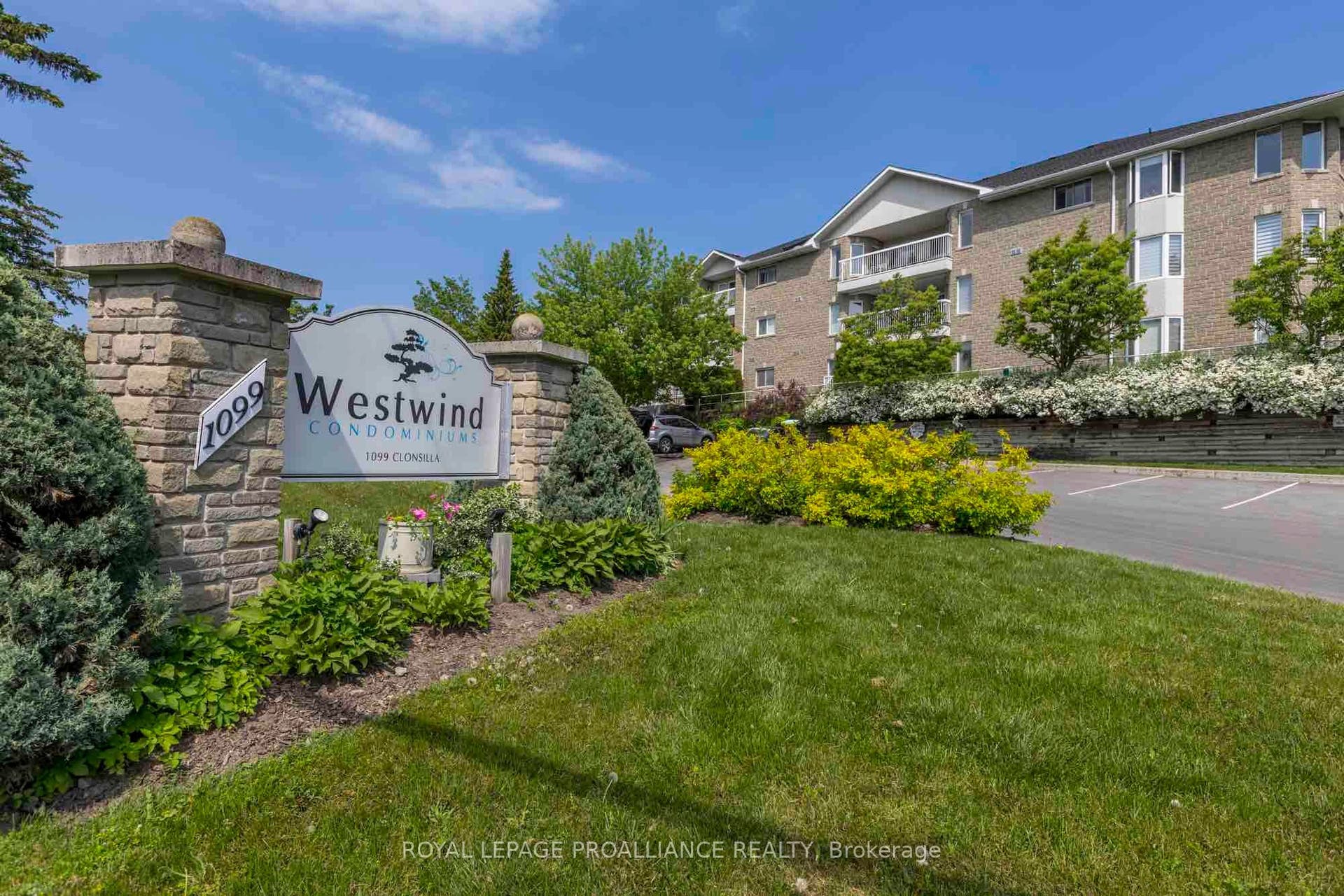 1099 Clonsilla Avenue, #312A, Peterborough, Peterborough ON K9J 8L8