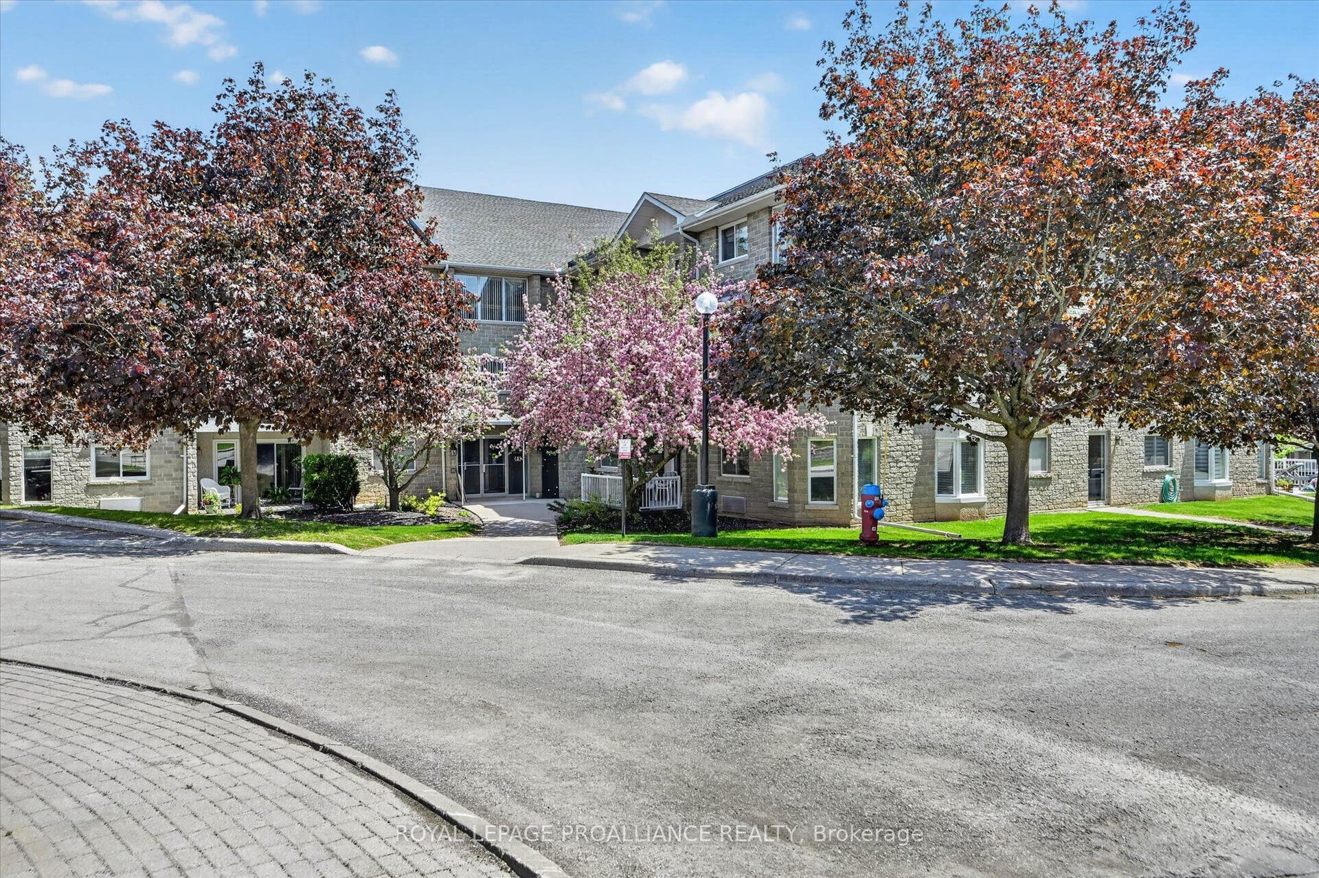 1099 Clonsilla Avenue, #312A, Peterborough, Peterborough ON K9J 8L8
