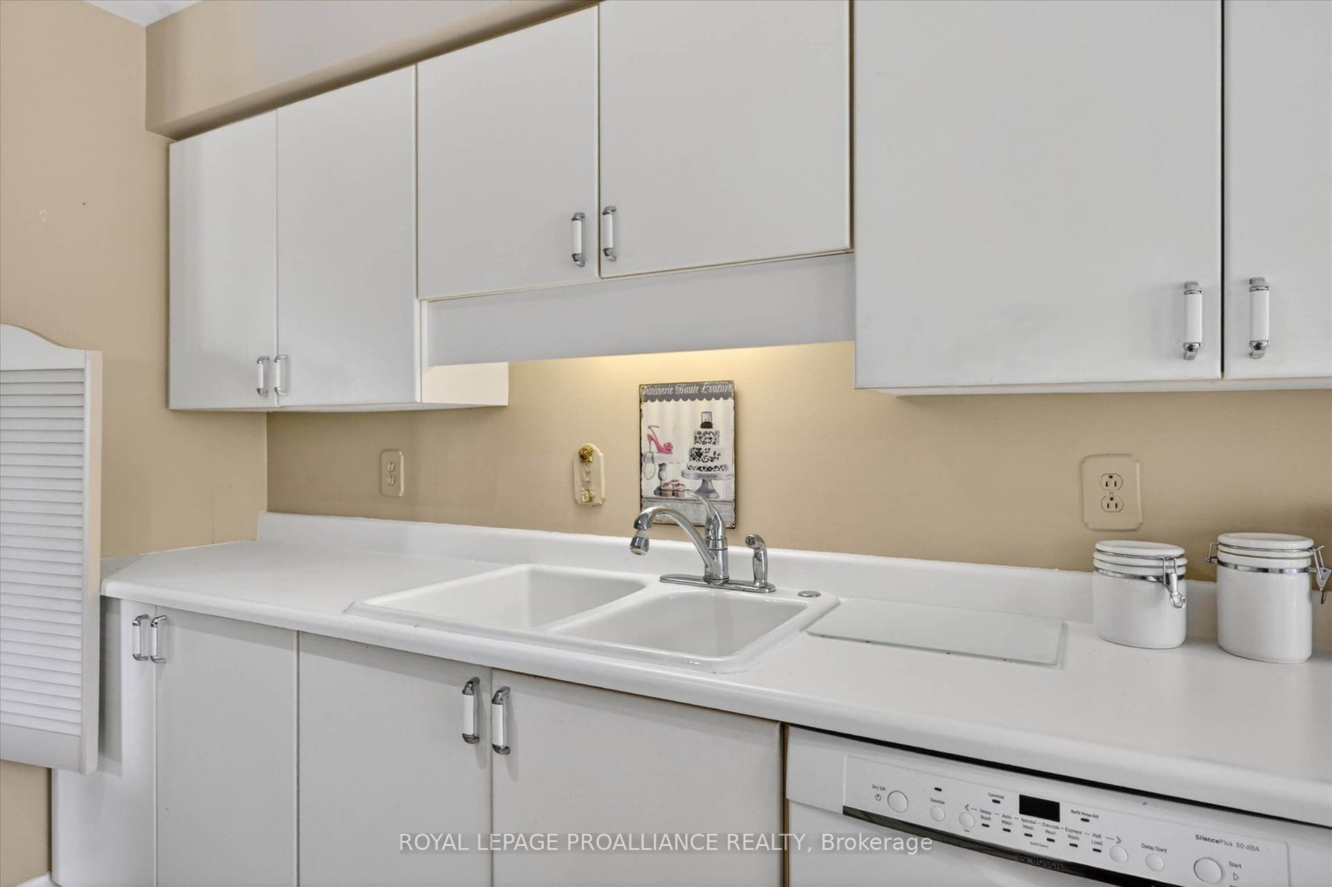 1099 Clonsilla Avenue, #312A, Peterborough, Peterborough ON K9J 8L8