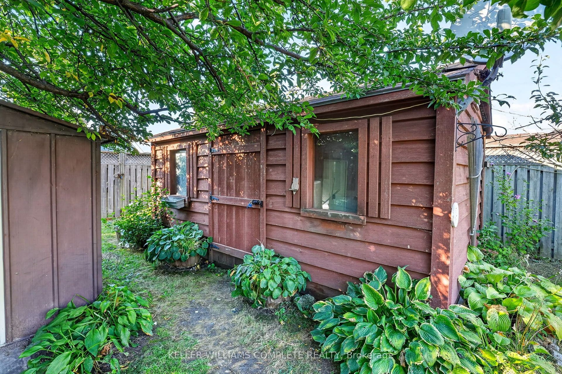 215 PALING Avenue, Hamilton, Hamilton ON L8H 5J6