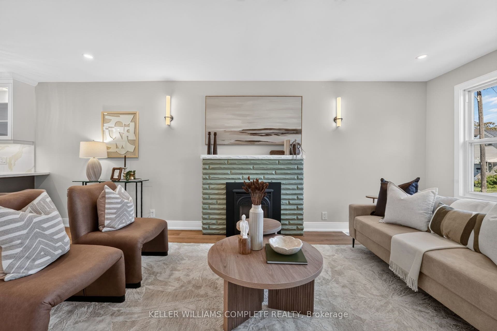 215 PALING Avenue, Hamilton, Hamilton ON L8H 5J6