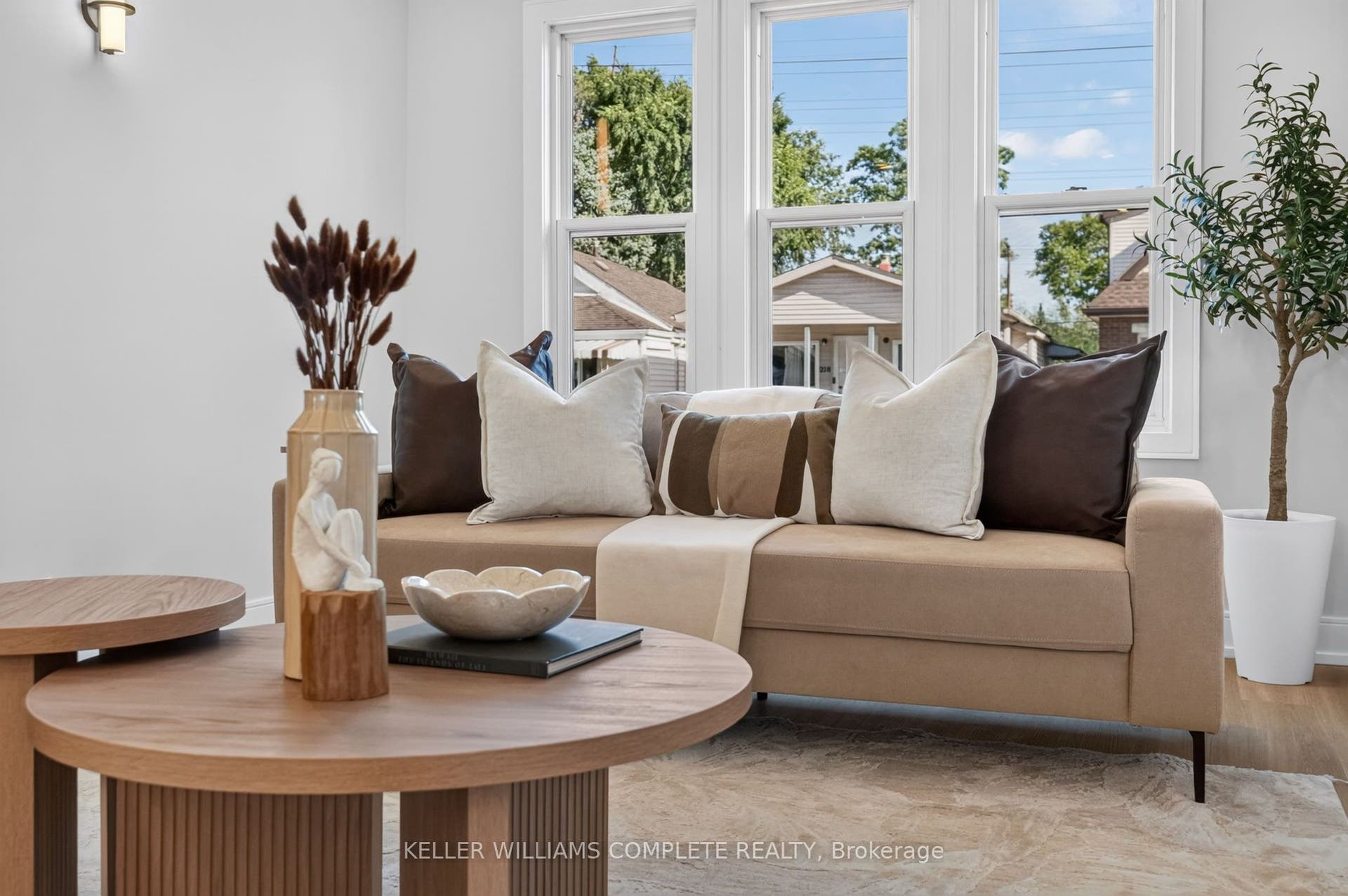 215 PALING Avenue, Hamilton, Hamilton ON L8H 5J6