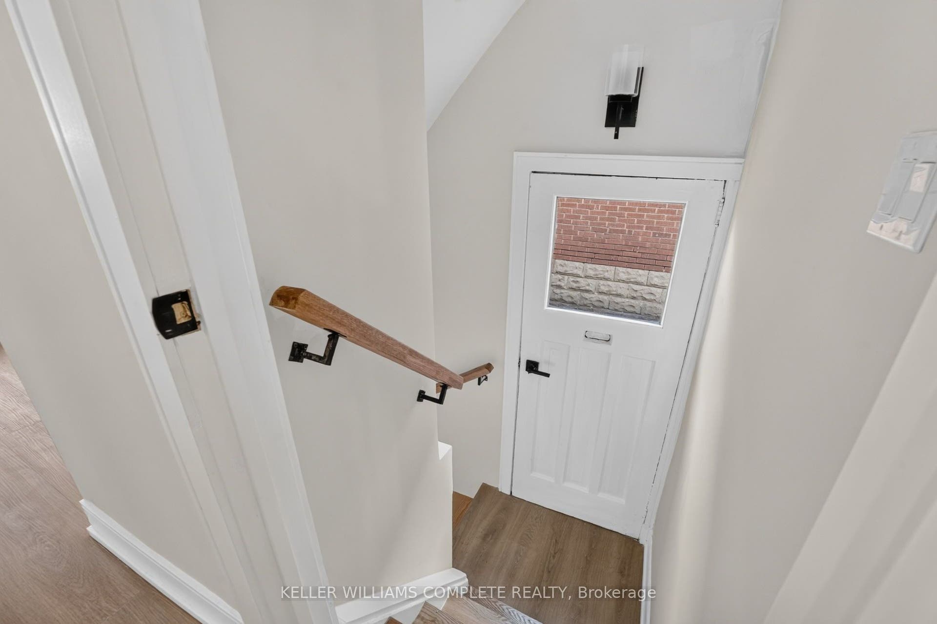 215 PALING Avenue, Hamilton, Hamilton ON L8H 5J6