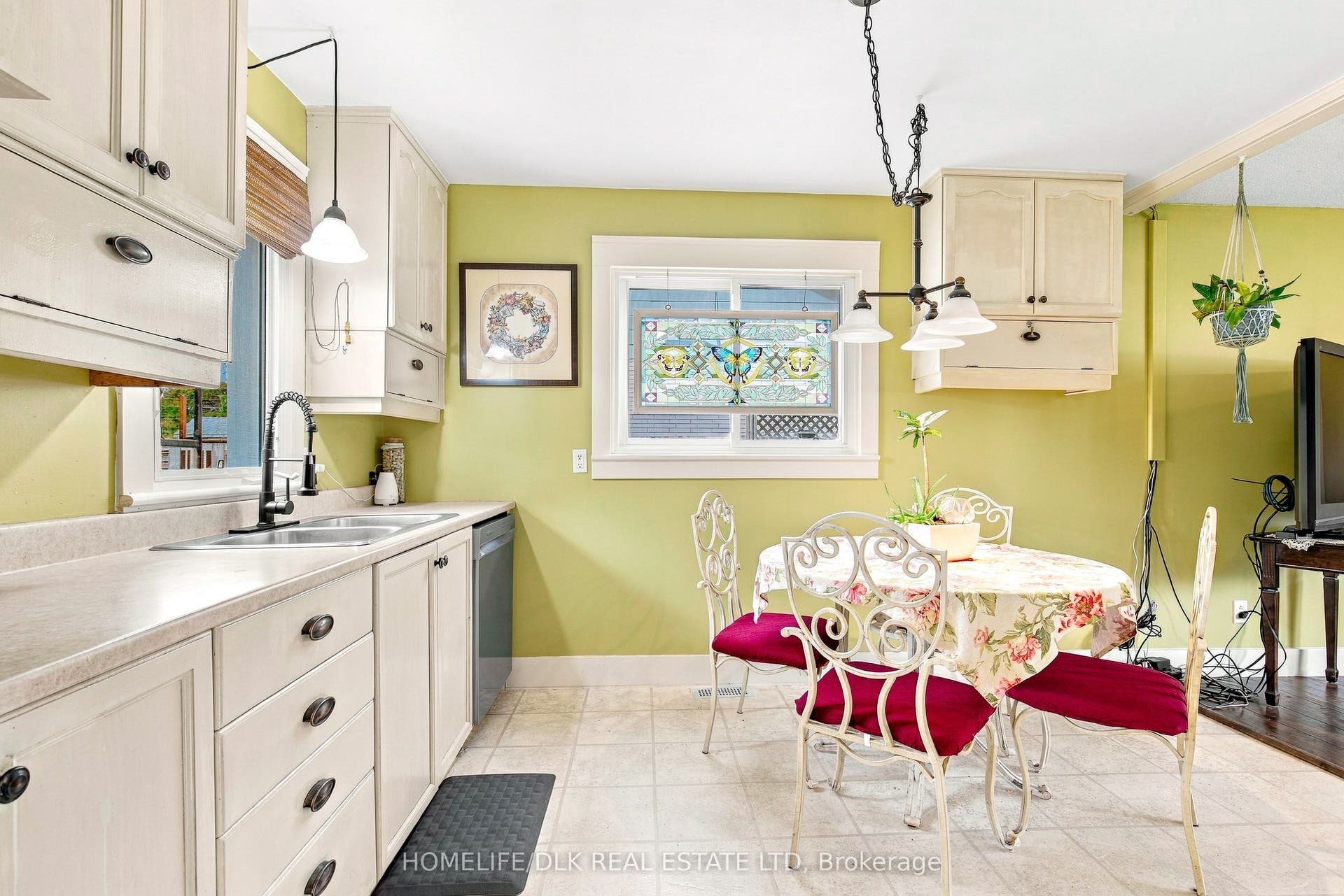 2269 Kelly's Avenue, Kingston, Frontenac ON K0H 1S0