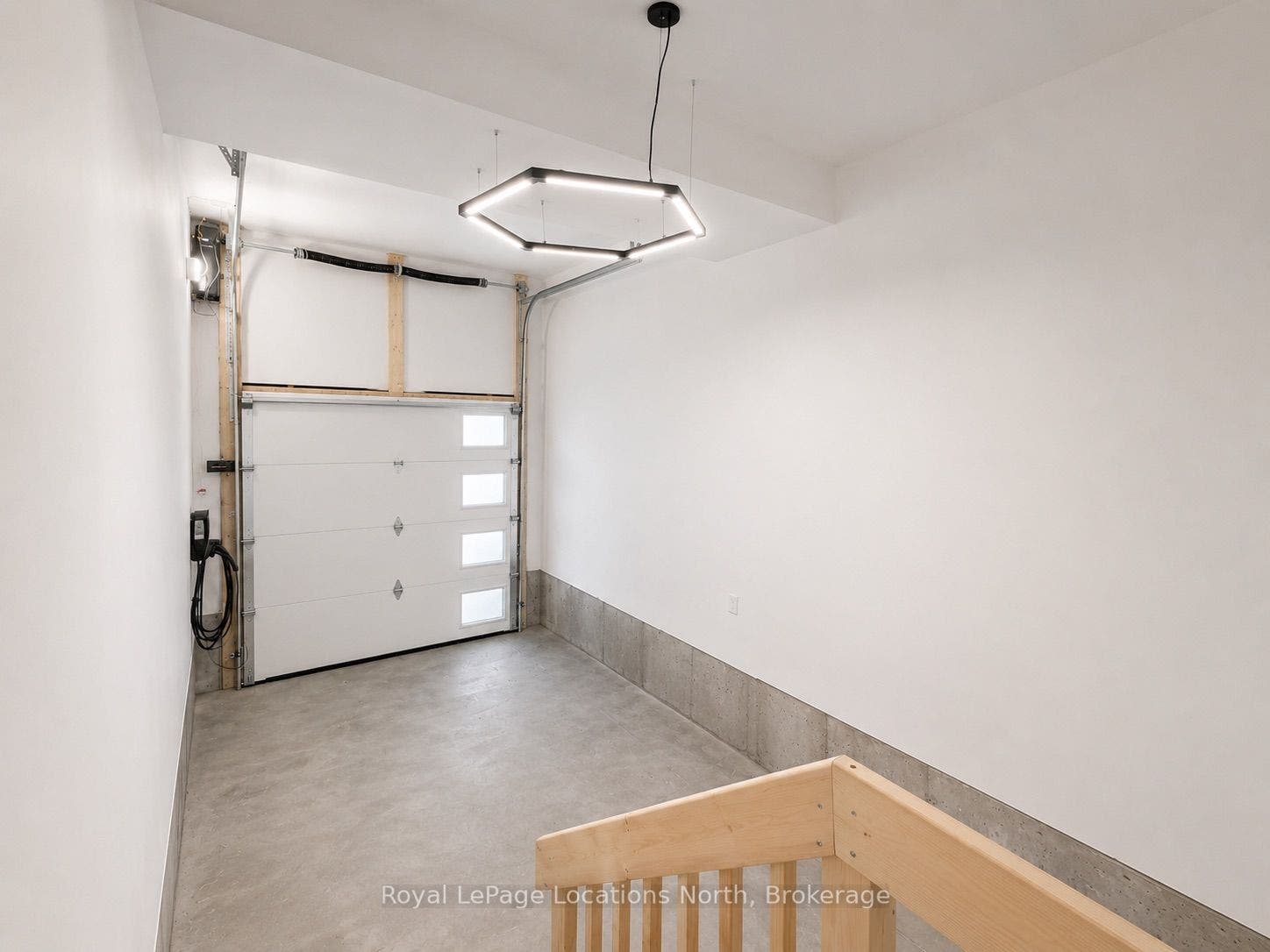 1 Car Garage with EV Charger (included)