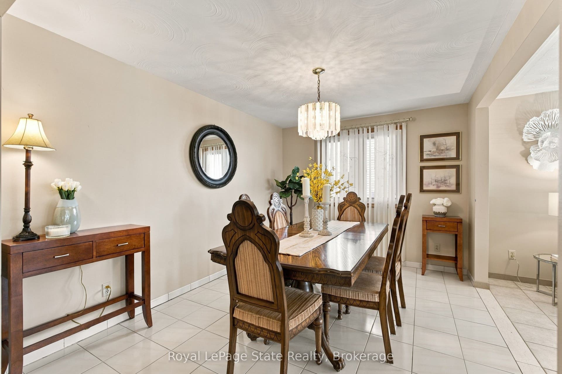Formal Dining room is ready for holiday hosting!