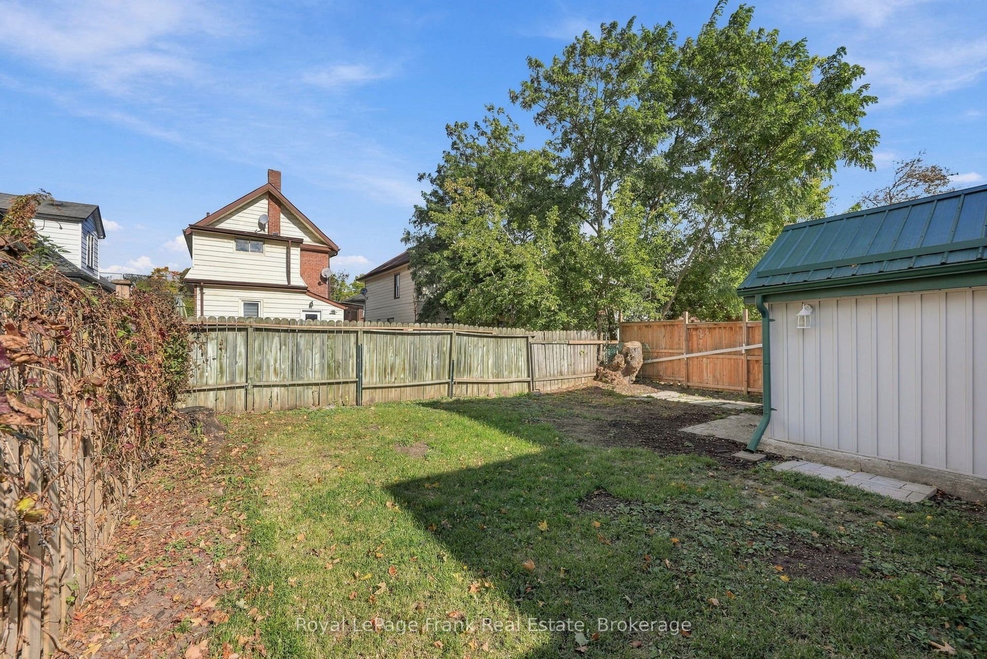 492 Hopkins Avenue, Peterborough, Peterborough ON K9H 2R8