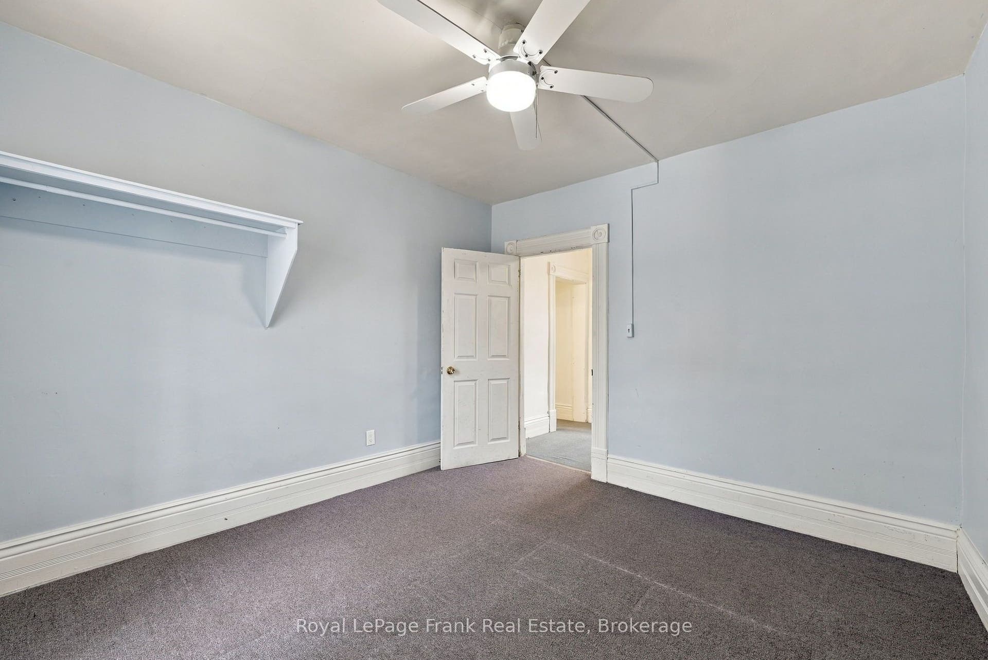 492 Hopkins Avenue, Peterborough, Peterborough ON K9H 2R8