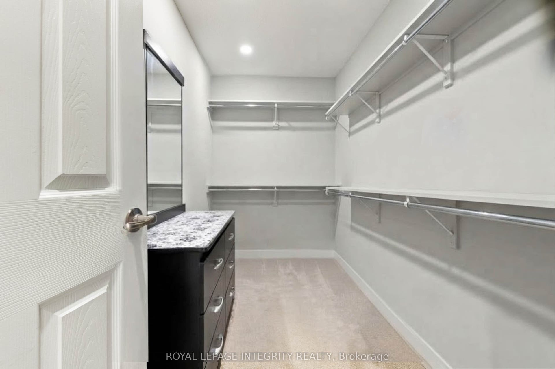 670 Quilter Row, Stittsville - Munster - Richmond, Ottawa ON K0A 2Z0 670 Quilter Row, Stittsville - Munster - Richmond, Ottawa ON K0A 2Z0