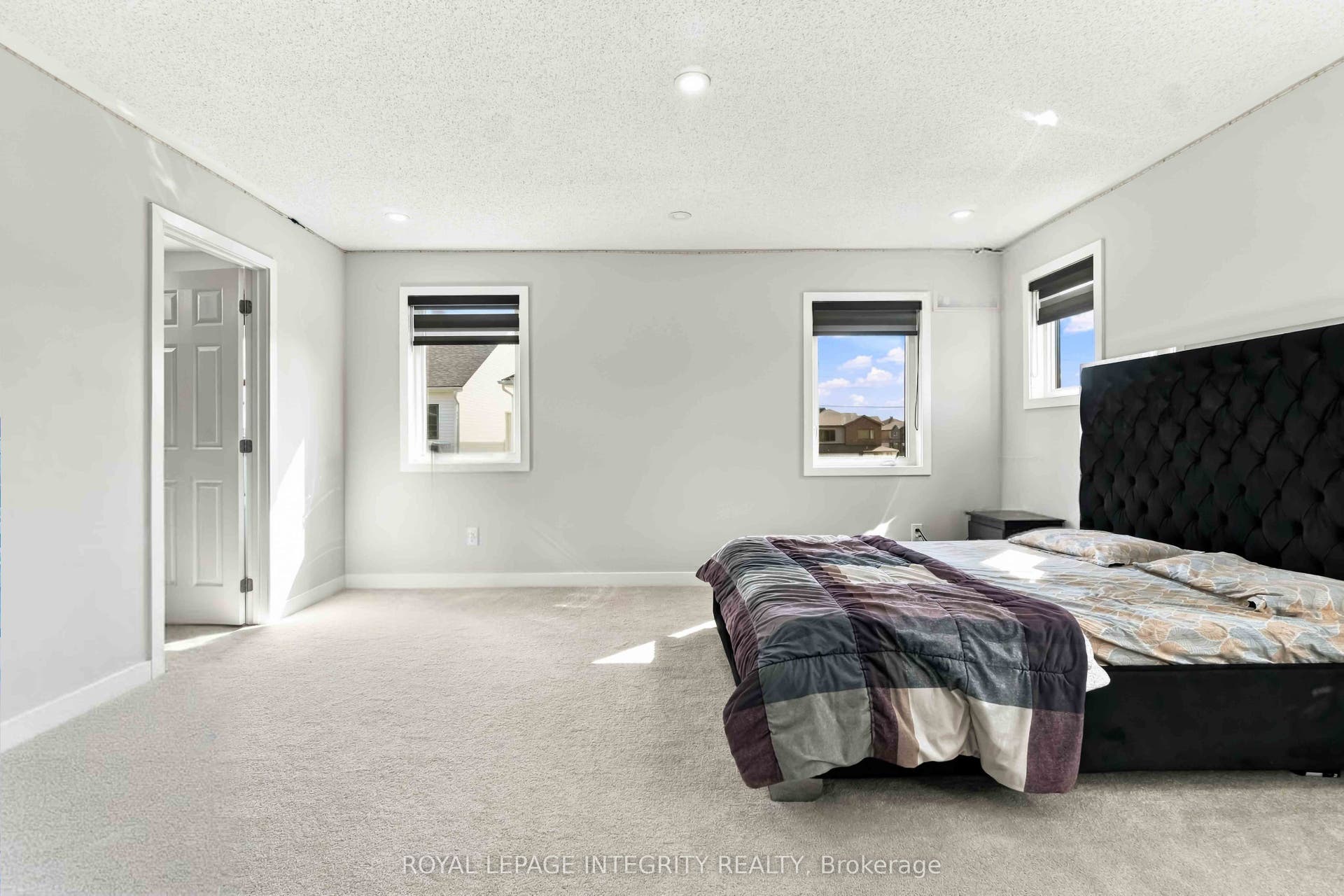 670 Quilter Row, Stittsville - Munster - Richmond, Ottawa ON K0A 2Z0 670 Quilter Row, Stittsville - Munster - Richmond, Ottawa ON K0A 2Z0