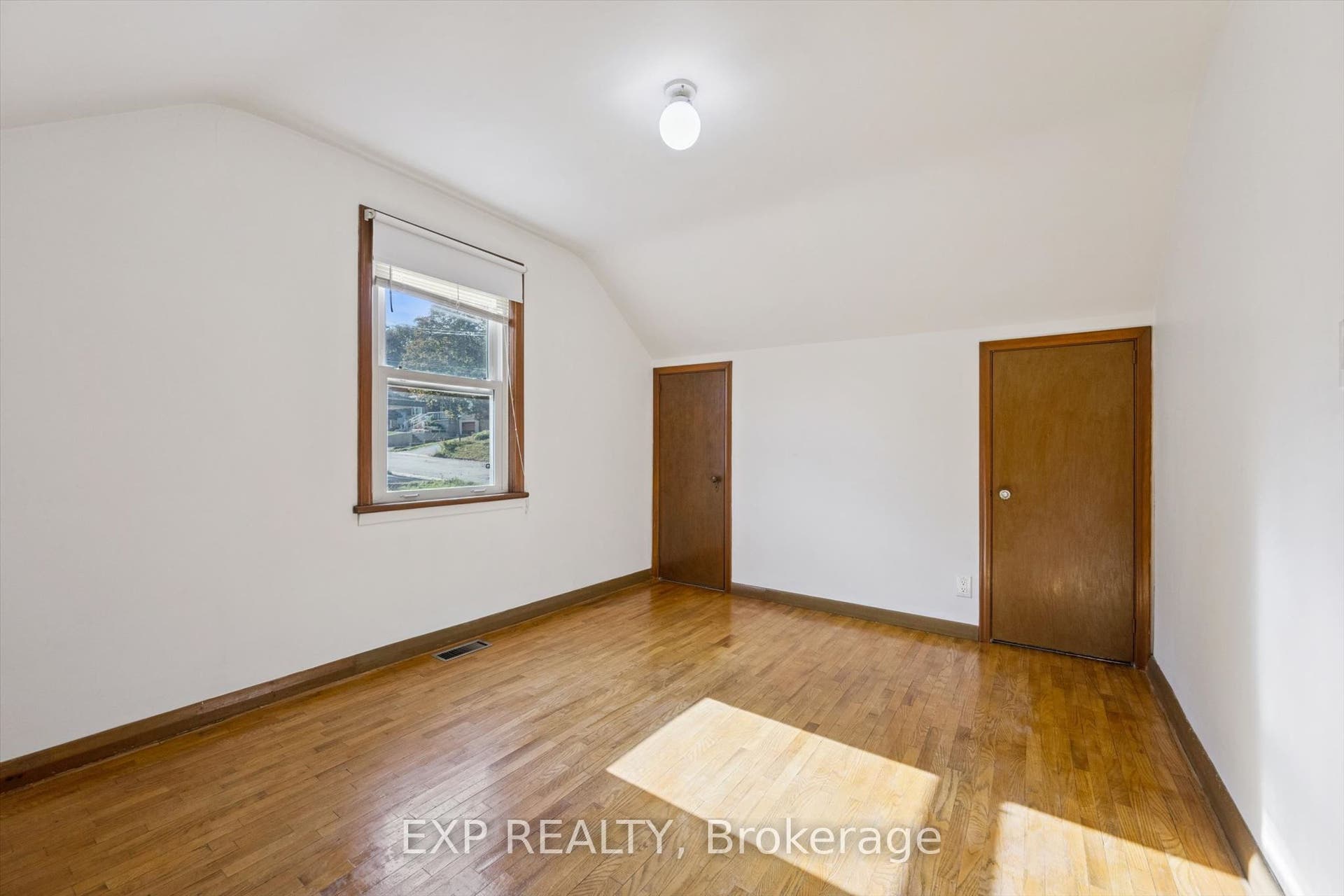 191 Grove Street, Guelph, Wellington ON N1E 2W8