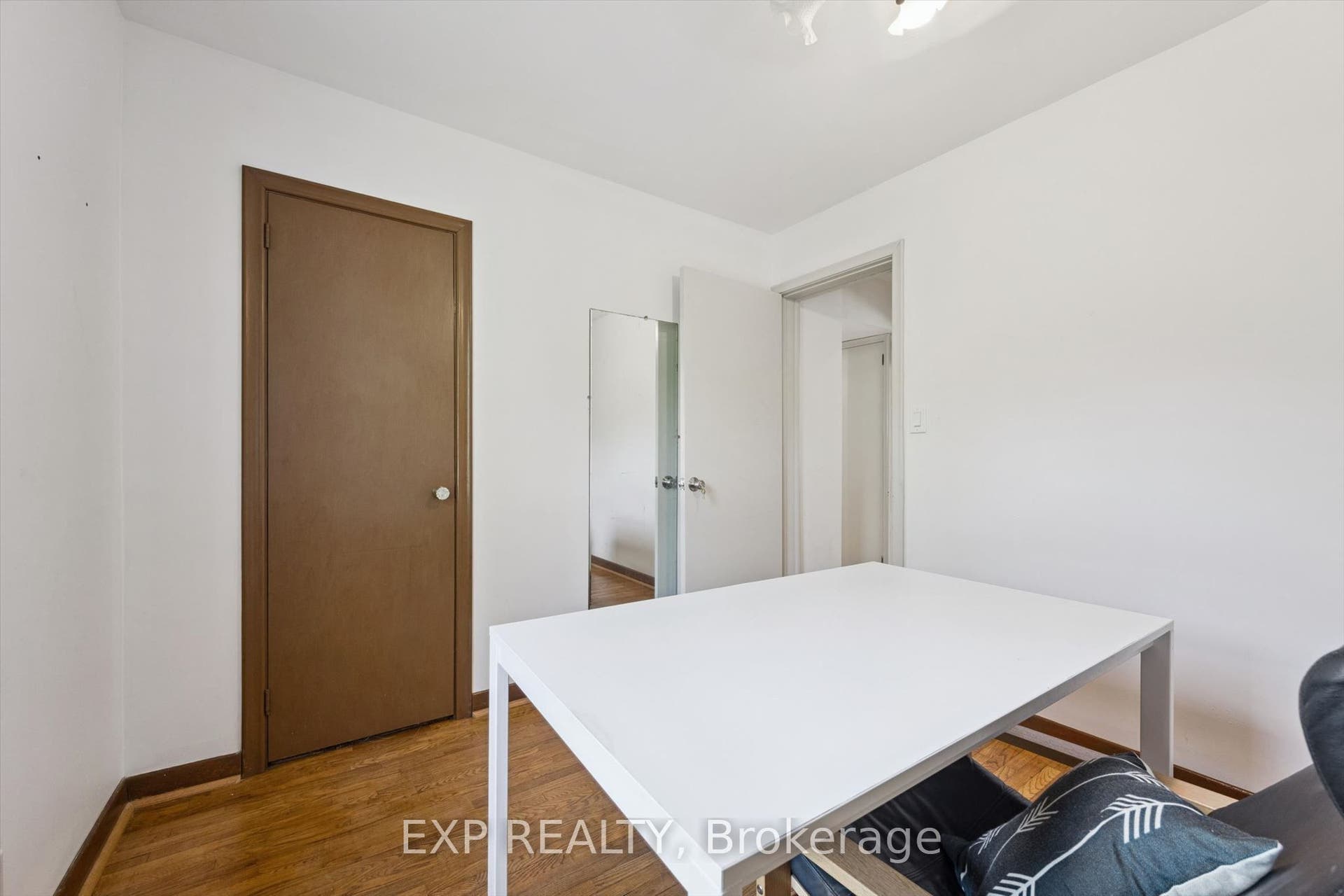 191 Grove Street, Guelph, Wellington ON N1E 2W8