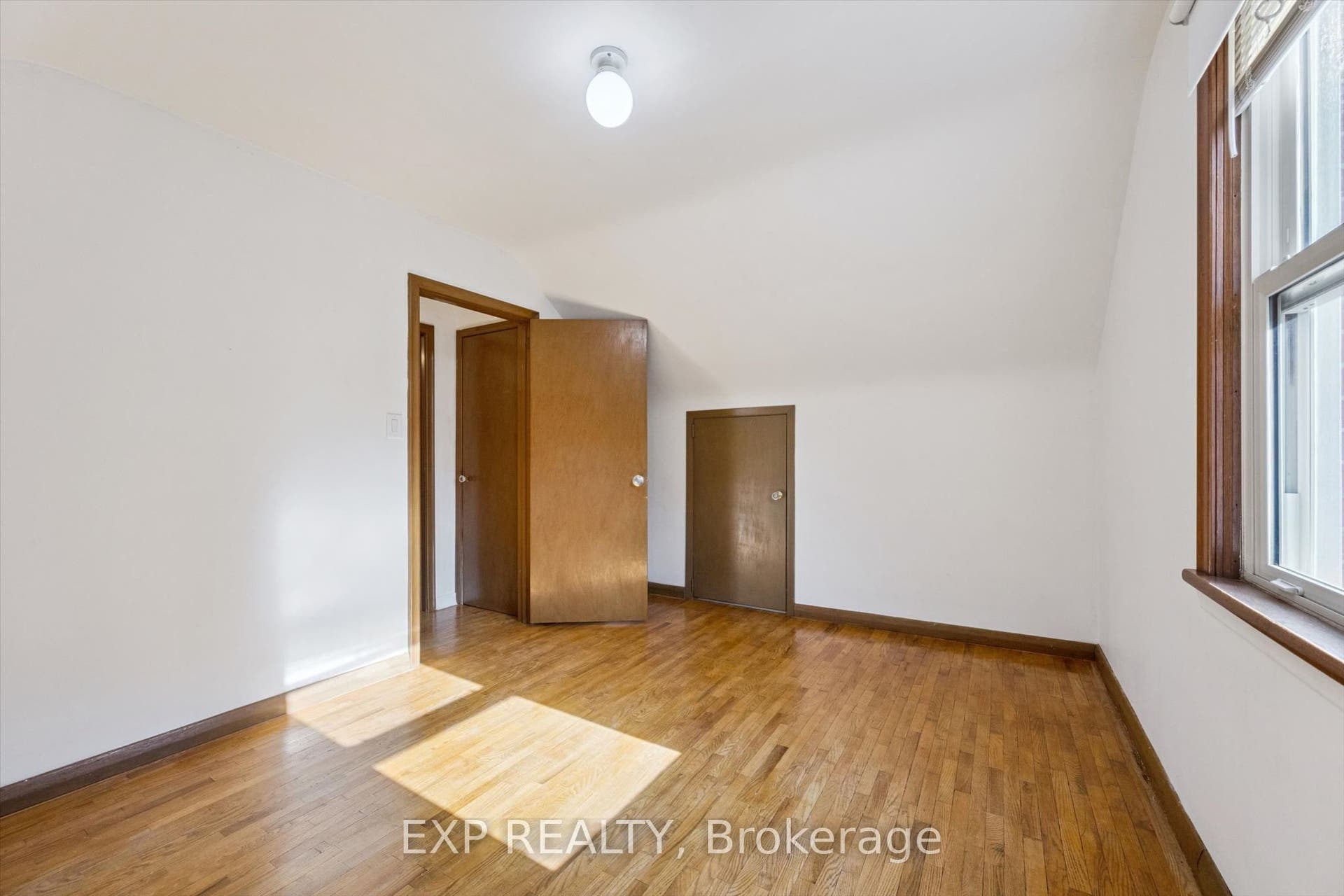 191 Grove Street, Guelph, Wellington ON N1E 2W8