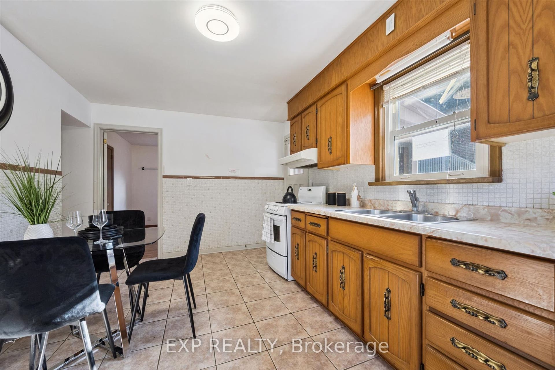 191 Grove Street, Guelph, Wellington ON N1E 2W8