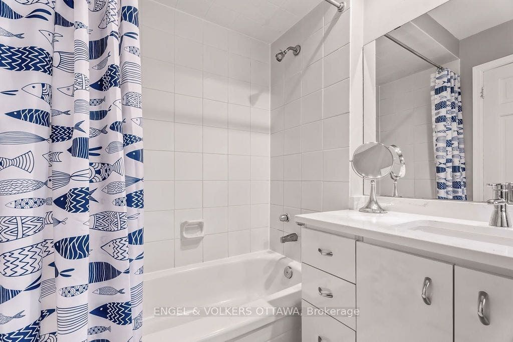 Main Bath