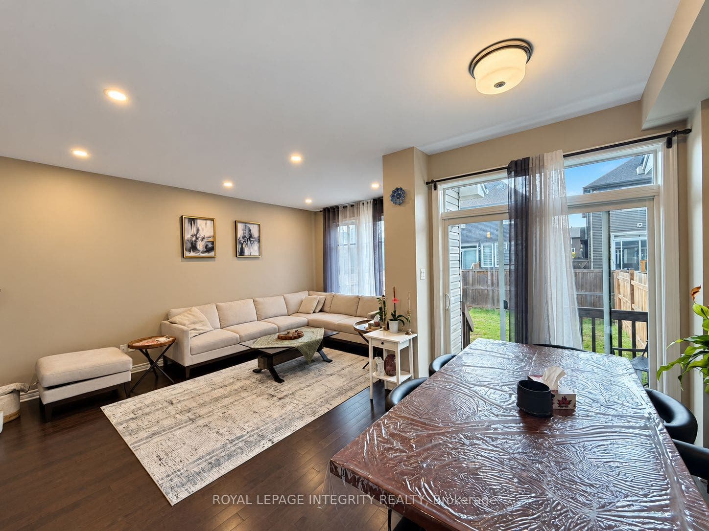 383 Warmstone Drive, Stittsville - Munster - Richmond, Ottawa ON K2S 0W5 383 Warmstone Drive, Stittsville - Munster - Richmond, Ottawa ON K2S 0W5