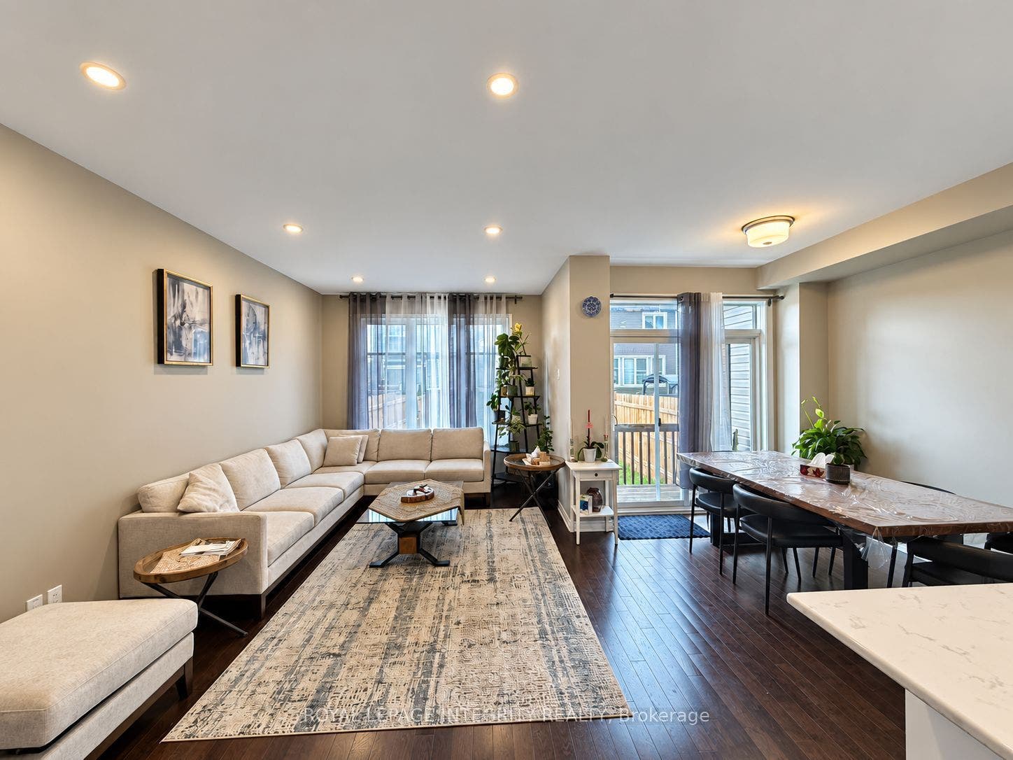 383 Warmstone Drive, Stittsville - Munster - Richmond, Ottawa ON K2S 0W5 383 Warmstone Drive, Stittsville - Munster - Richmond, Ottawa ON K2S 0W5