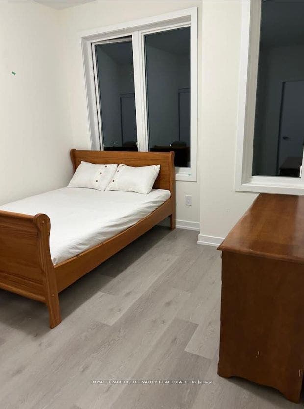 160 Densmore Road S, #1603, Cobourg, Northumberland ON K9A 4J9 160 Densmore Road S, #1603, Cobourg, Northumberland ON K9A 4J9