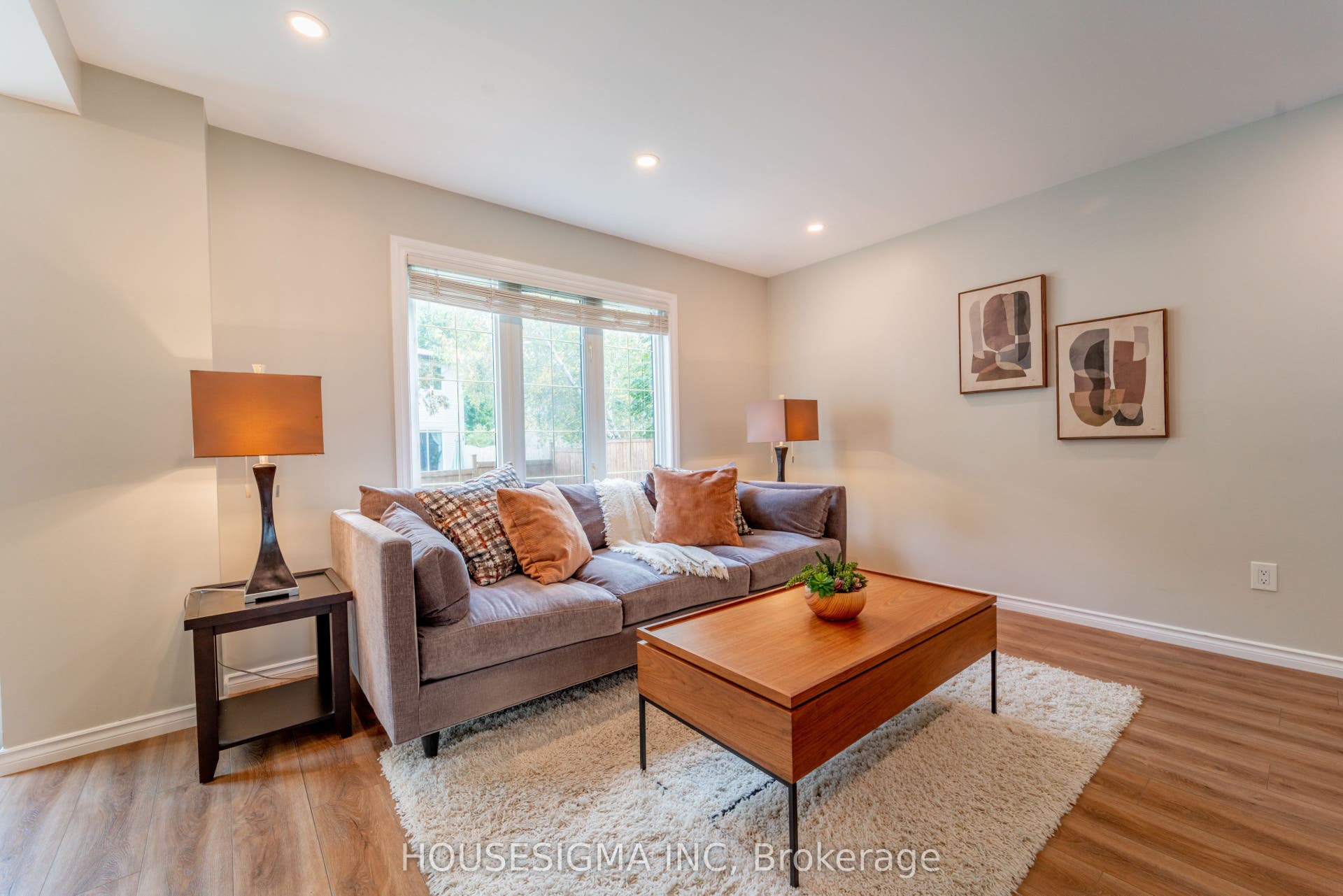 247 Mceachern Crescent, Orleans - Cumberland And Area, Ottawa ON K1E 3K6
