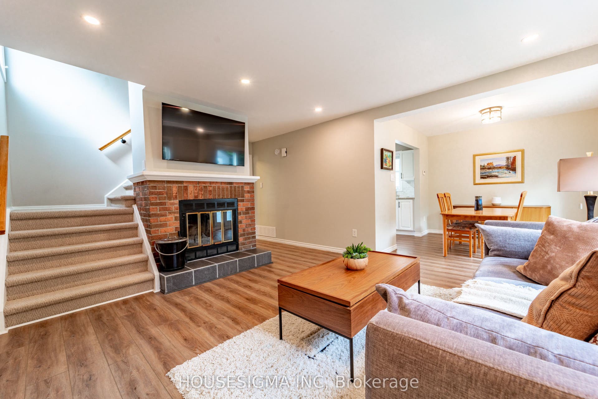 247 Mceachern Crescent, Orleans - Cumberland And Area, Ottawa ON K1E 3K6