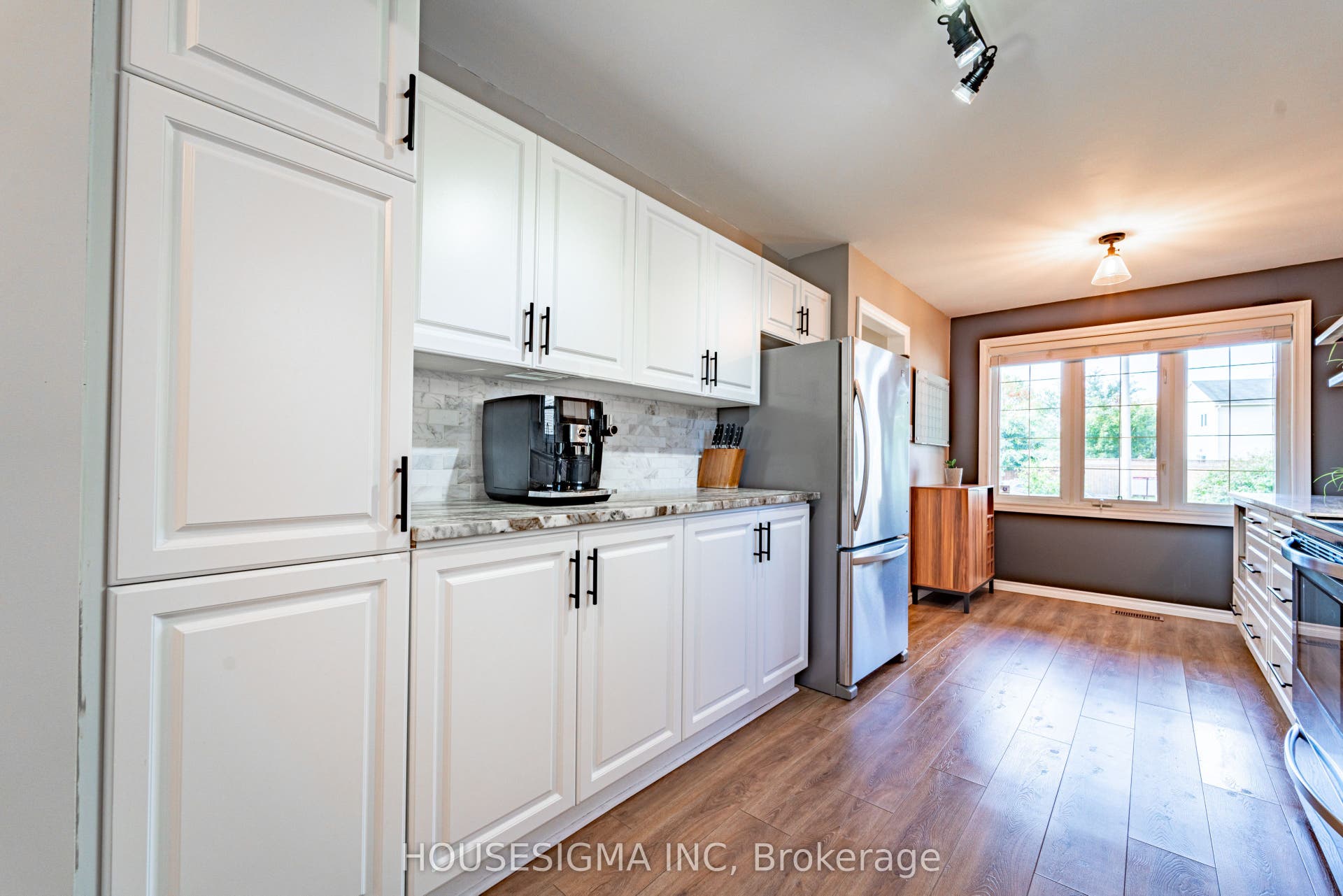 247 Mceachern Crescent, Orleans - Cumberland And Area, Ottawa ON K1E 3K6