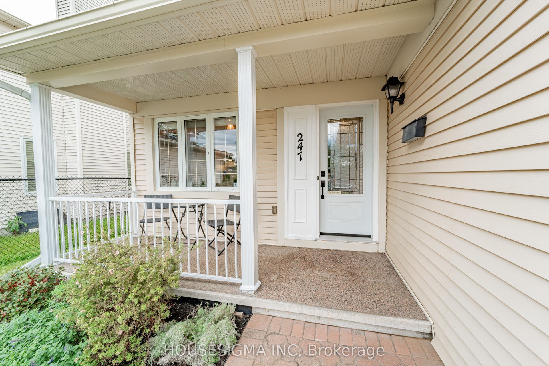 247 Mceachern Crescent, Orleans - Cumberland And Area, Ottawa ON K1E 3K6
