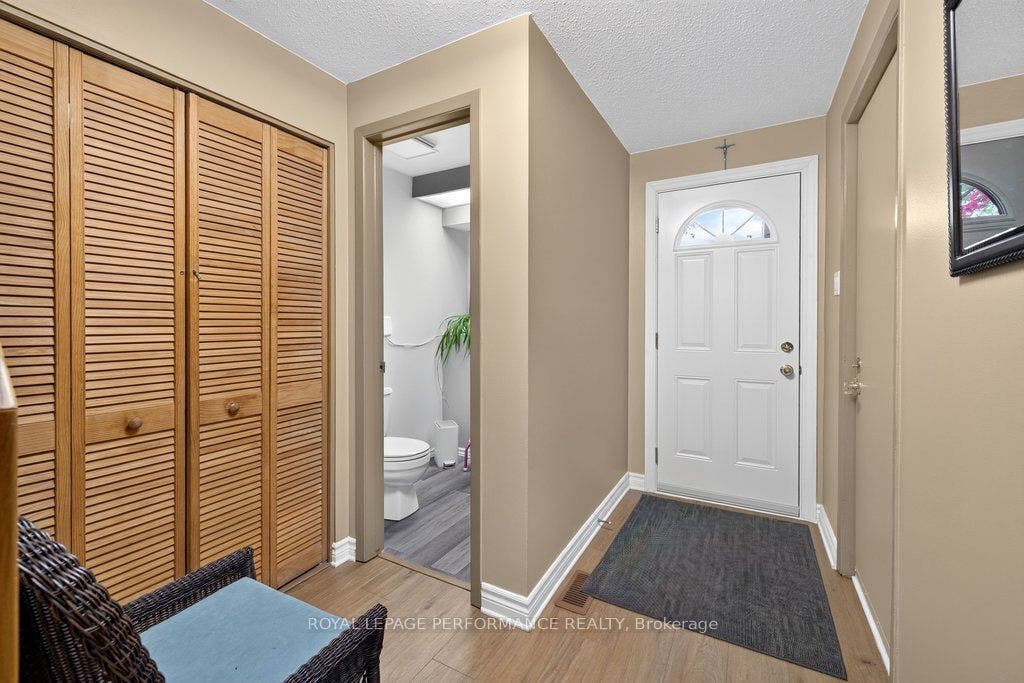 6816 Bilberry Drive, #93, Orleans - Convent Glen And Area, Ottawa ON K1C 3R4 6816 Bilberry Drive, #93, Orleans - Convent Glen And Area, Ottawa ON K1C 3R4