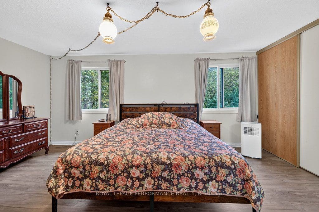 6816 Bilberry Drive, #93, Orleans - Convent Glen And Area, Ottawa ON K1C 3R4 6816 Bilberry Drive, #93, Orleans - Convent Glen And Area, Ottawa ON K1C 3R4