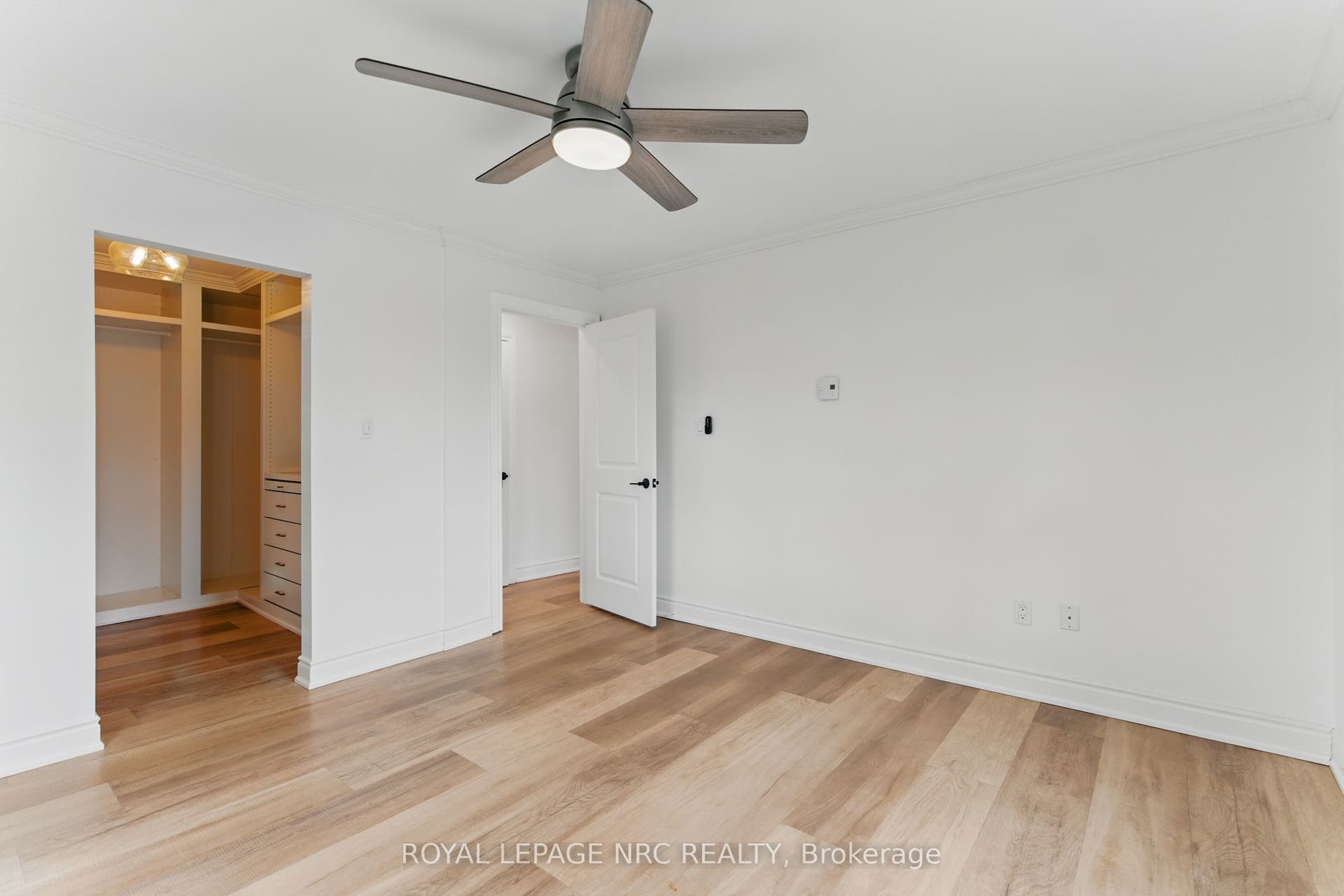 4209 Hixon Street, #113, Lincoln, Niagara ON L3J 0K2