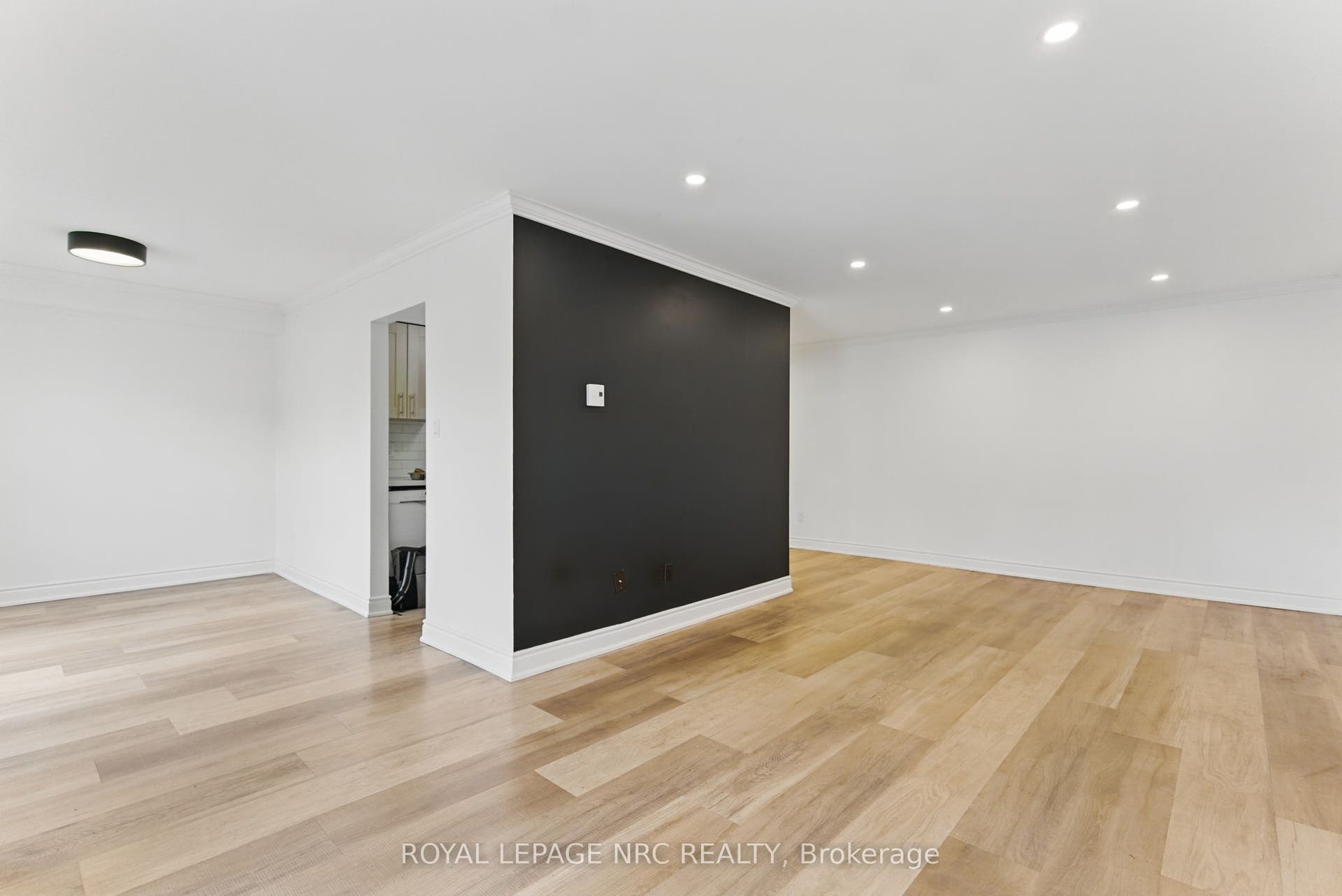4209 Hixon Street, #113, Lincoln, Niagara ON L3J 0K2