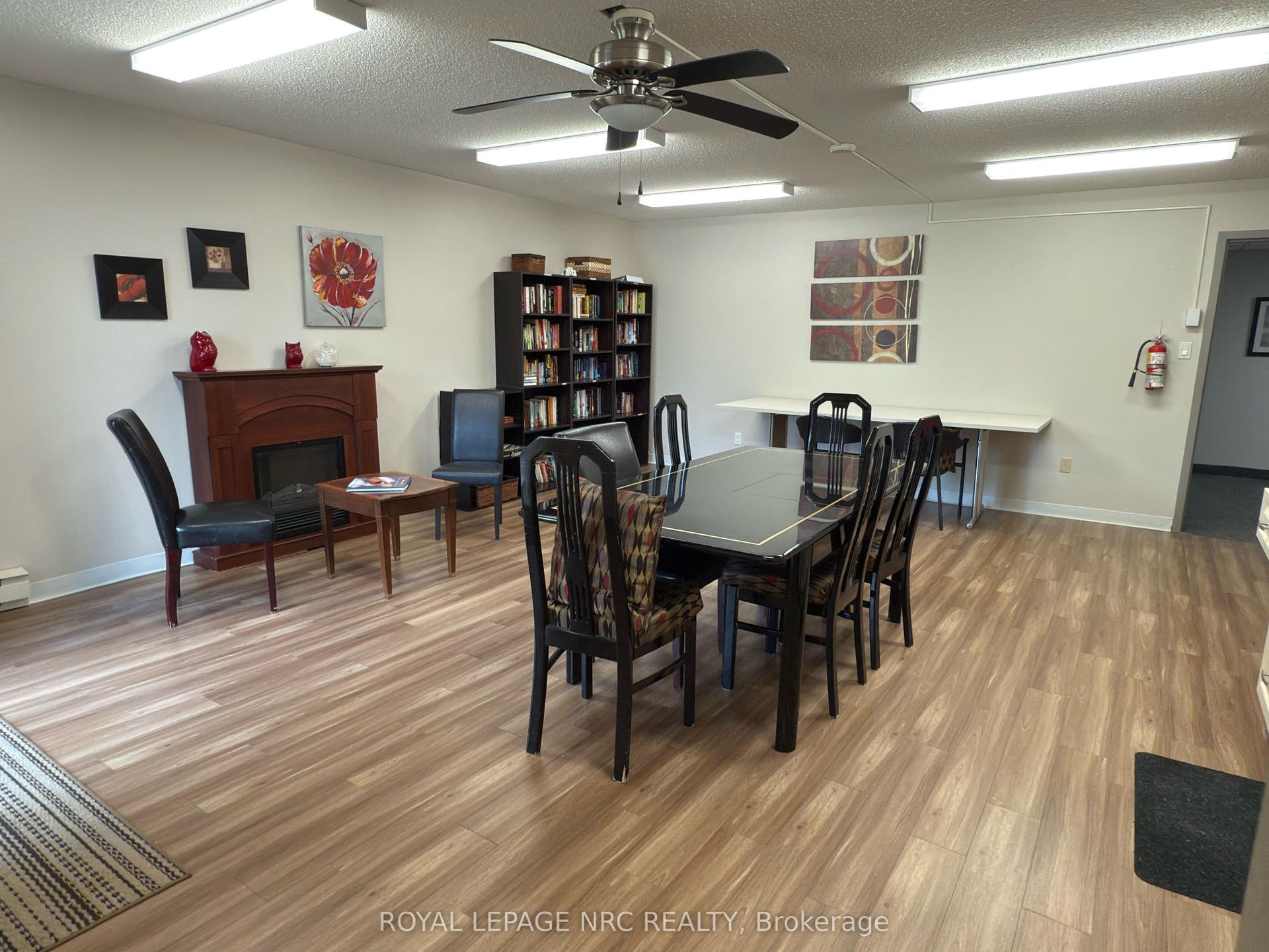 Building Party/Meeting Room