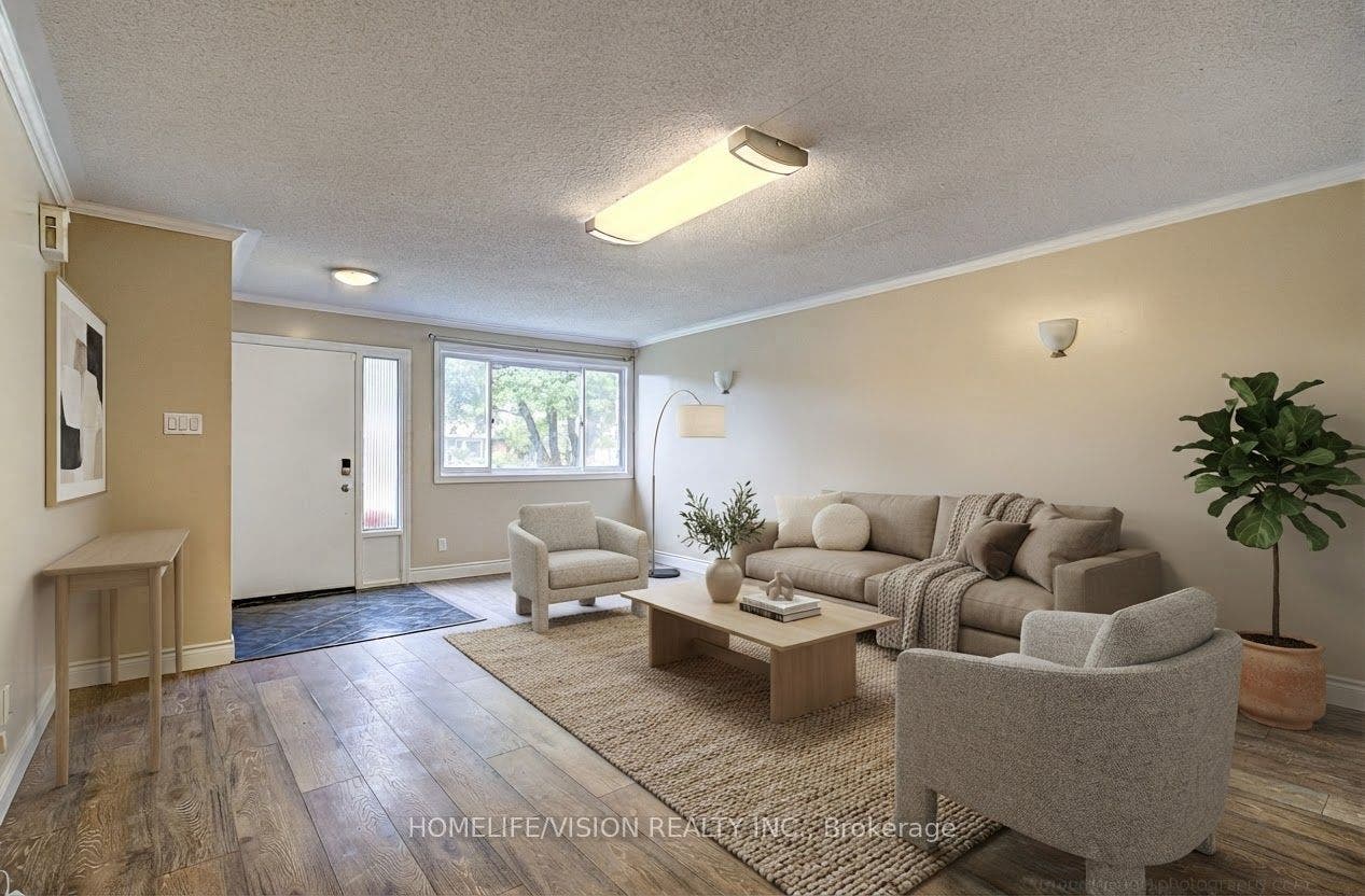 25 Radcliffe Drive, Kitchener, Waterloo ON N2E 2G3