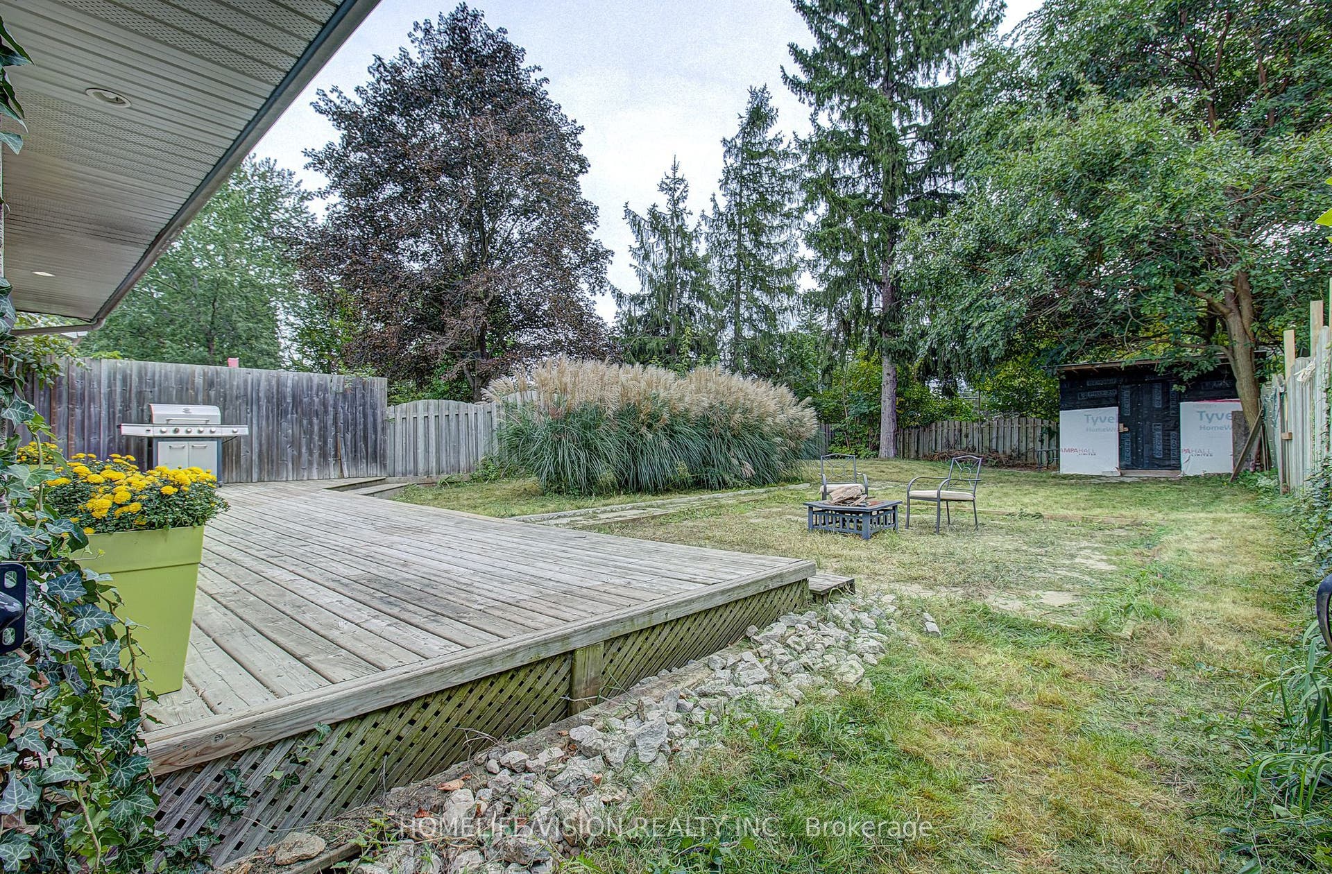 25 Radcliffe Drive, Kitchener, Waterloo ON N2E 2G3