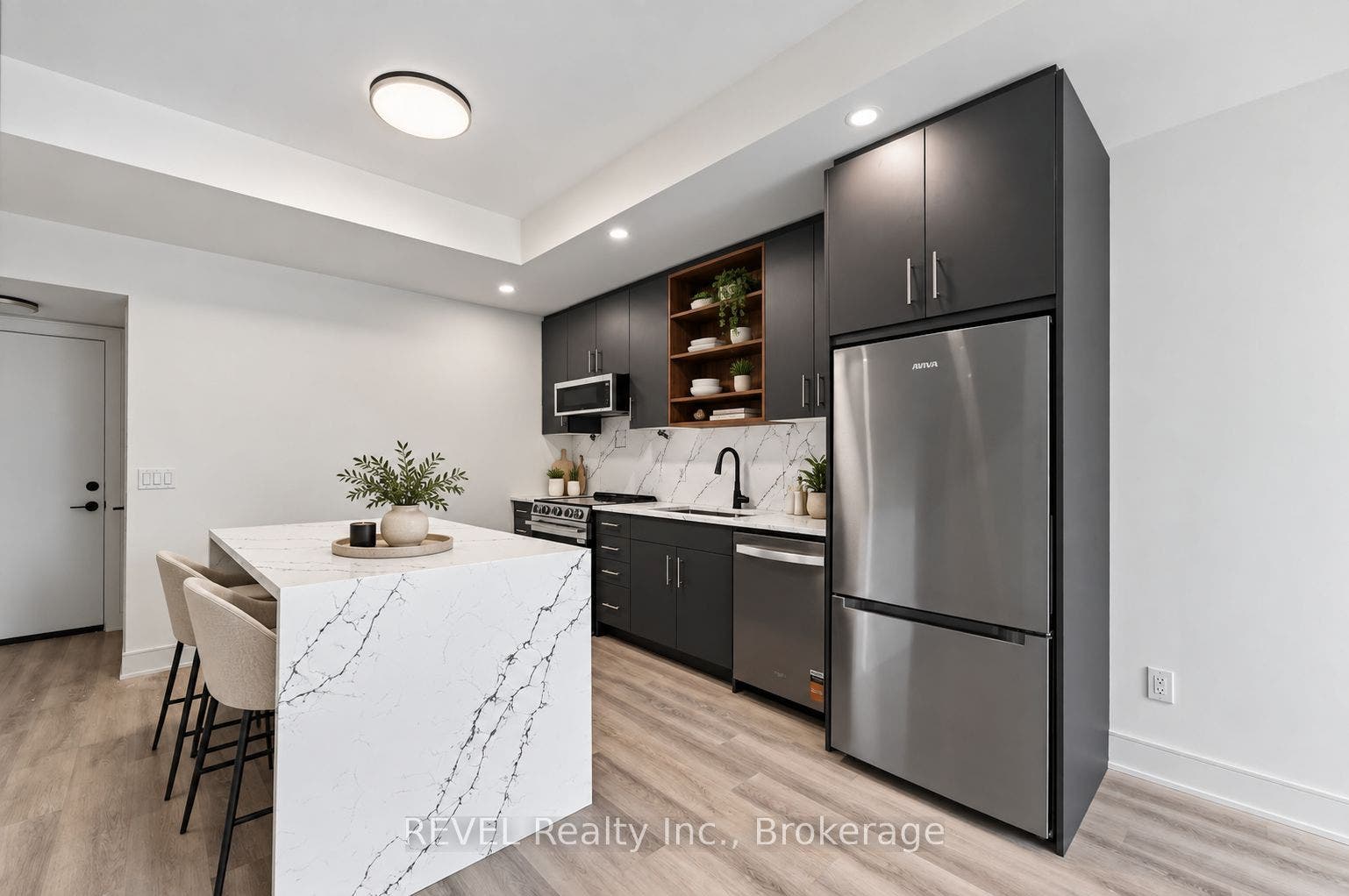 206 Ellis Street, Niagara Falls, St. Catharines, Niagara ON L2P 2G3