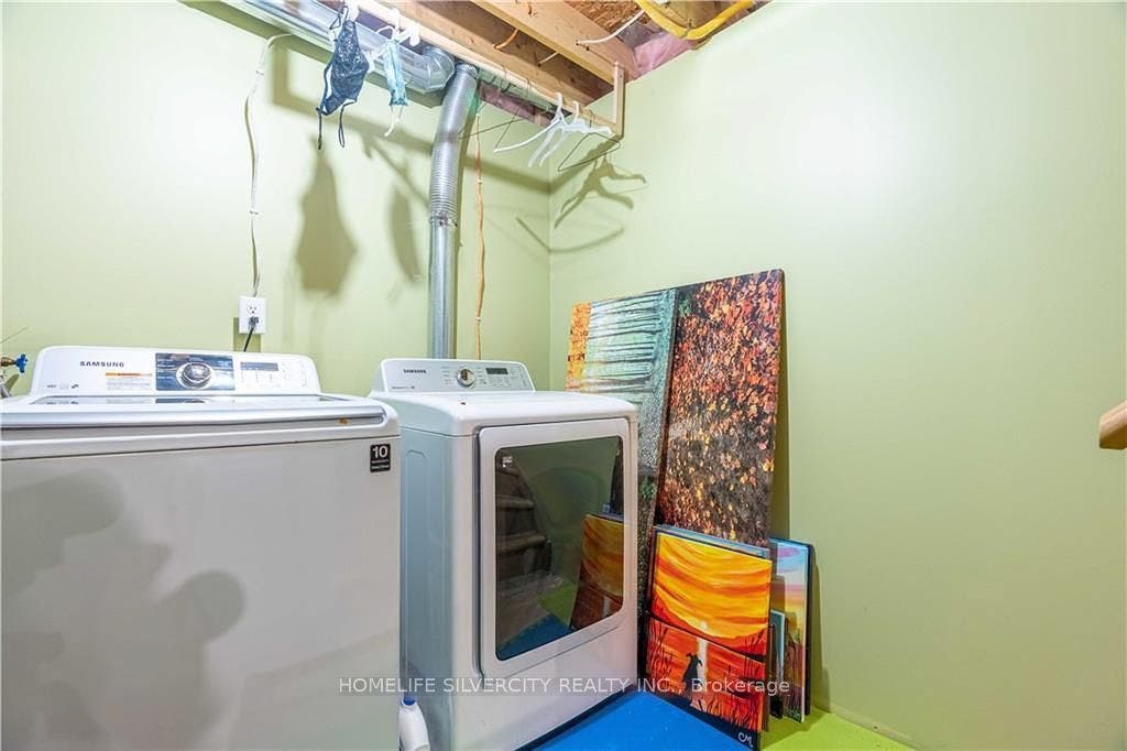 1248 North Wenige Drive, London North, Middlesex ON N5X 4P7