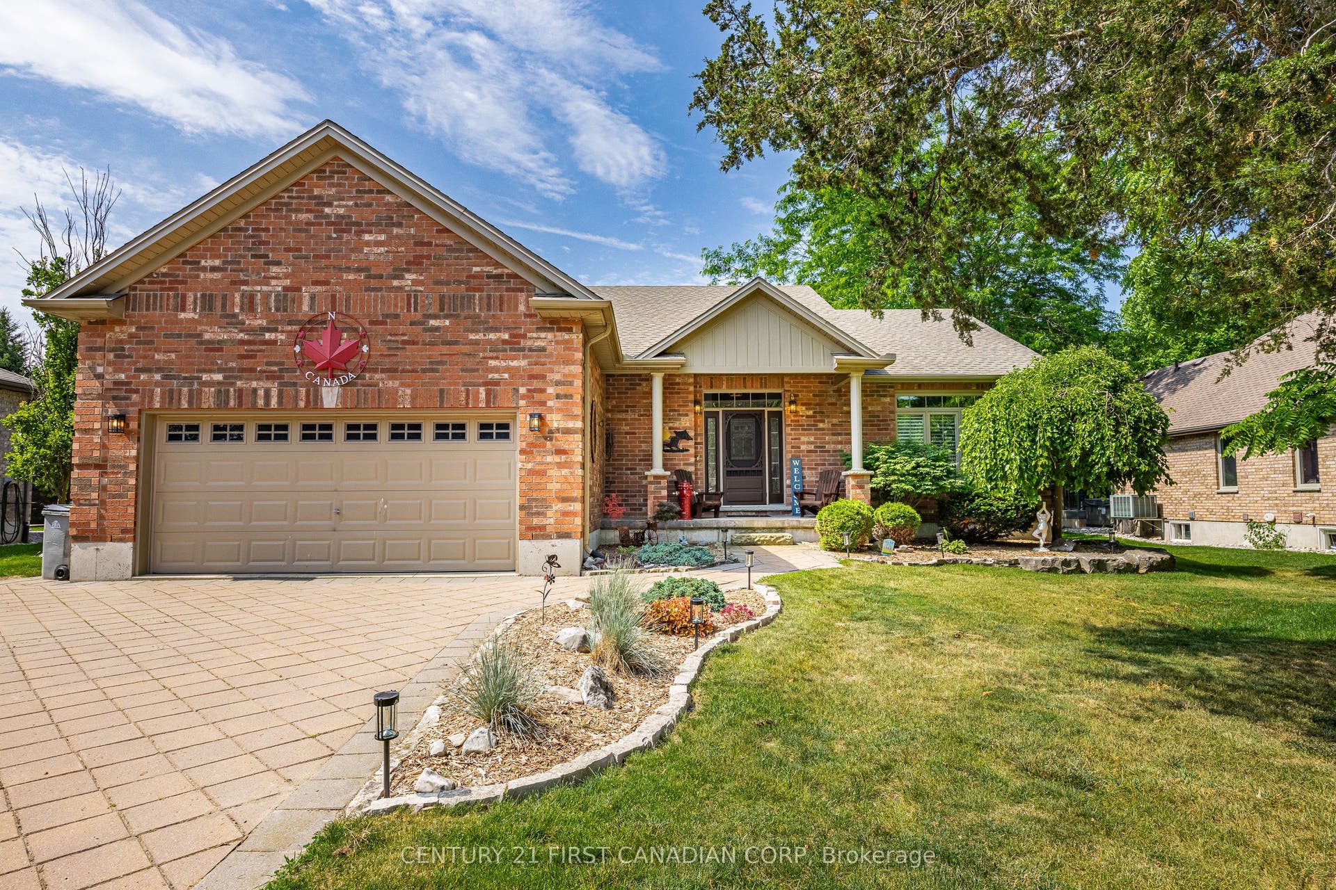 10159 Meadowlily Crescent, Lambton Shores, Lambton ON N0M 1T0