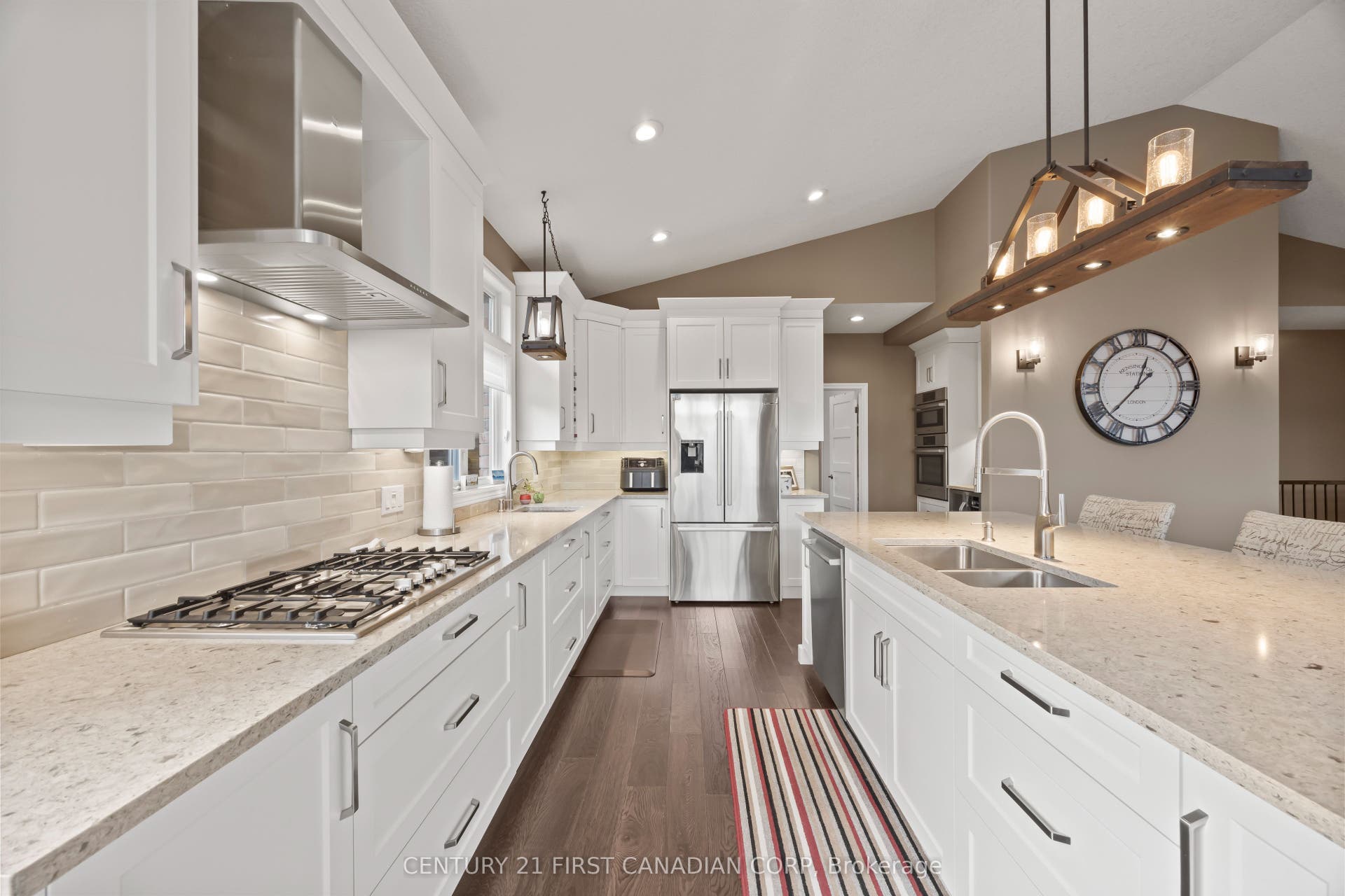10159 Meadowlily Crescent, Lambton Shores, Lambton ON N0M 1T0