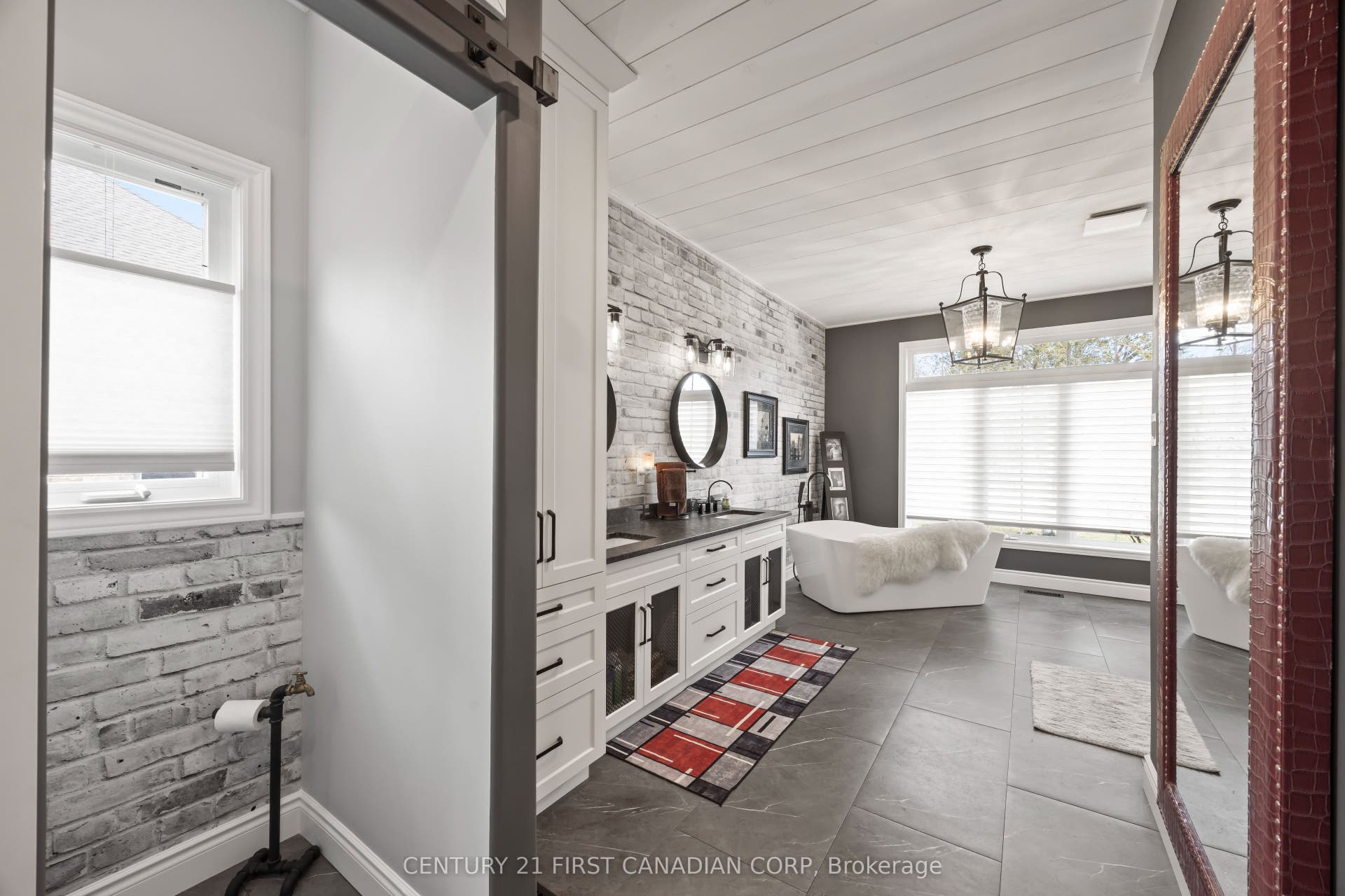 10159 Meadowlily Crescent, Lambton Shores, Lambton ON N0M 1T0