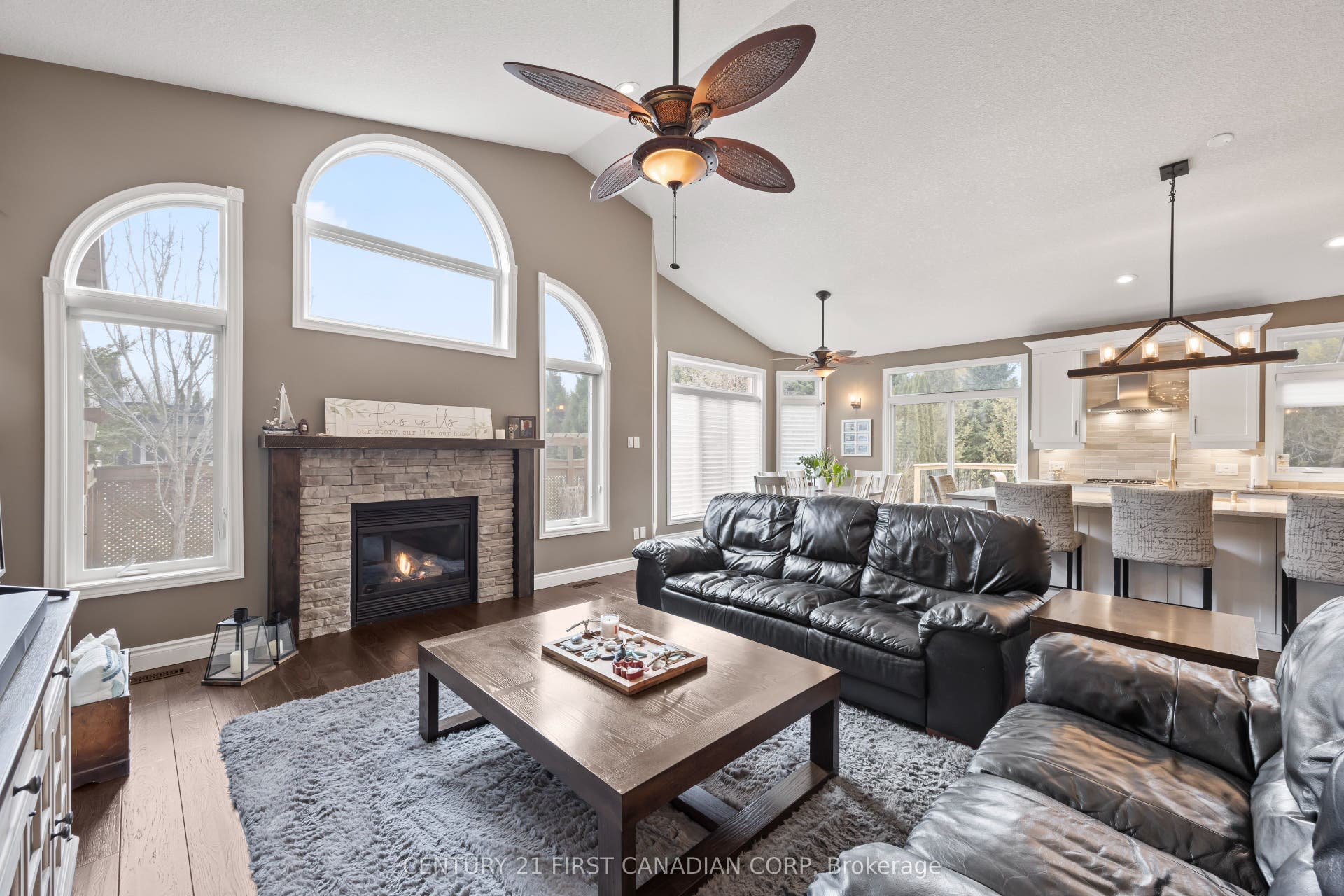 10159 Meadowlily Crescent, Lambton Shores, Lambton ON N0M 1T0