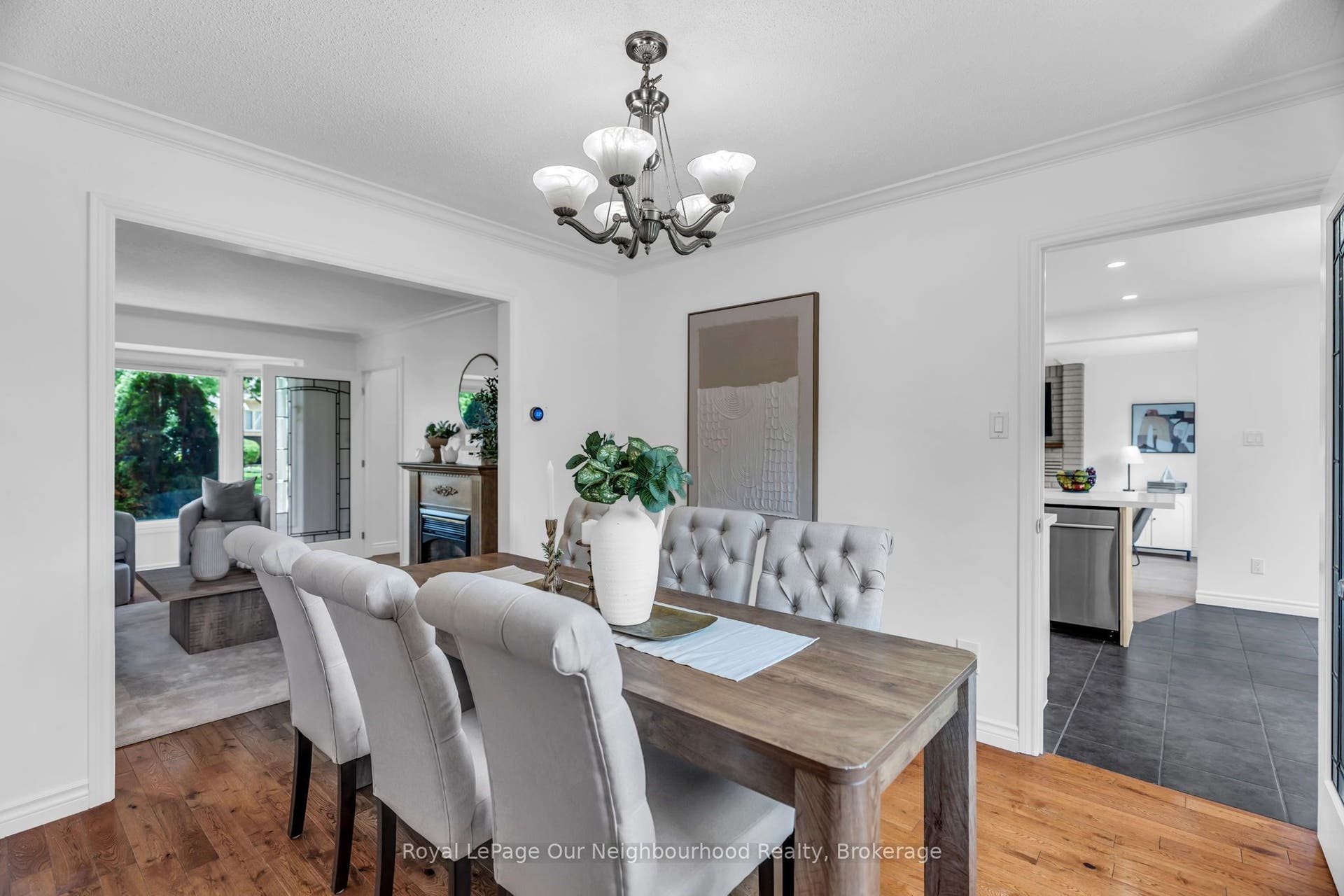 135 Kanata Crescent, London South, Middlesex ON N6J 4S1