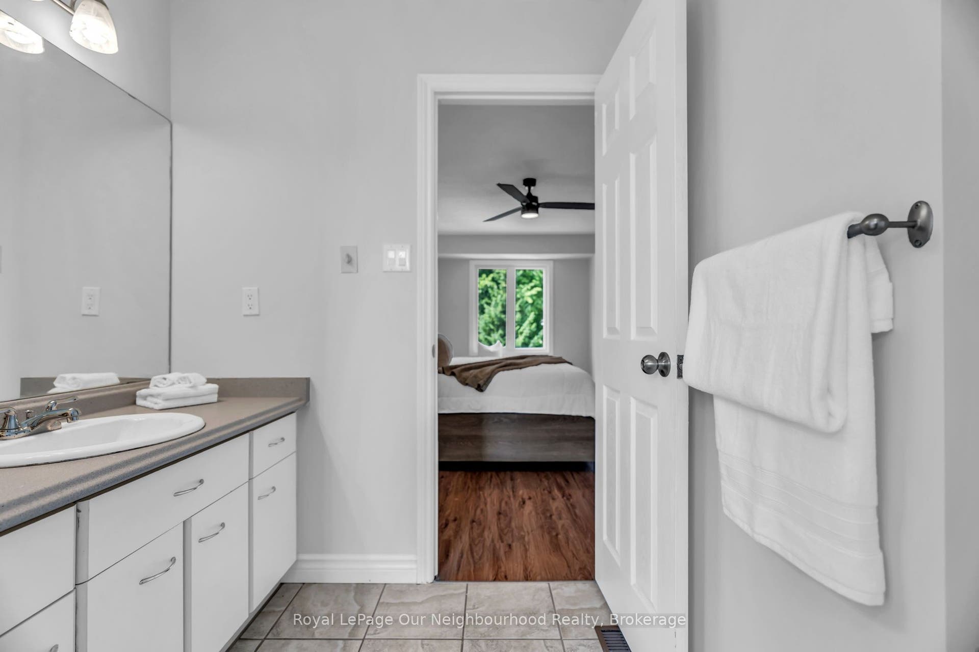 135 Kanata Crescent, London South, Middlesex ON N6J 4S1