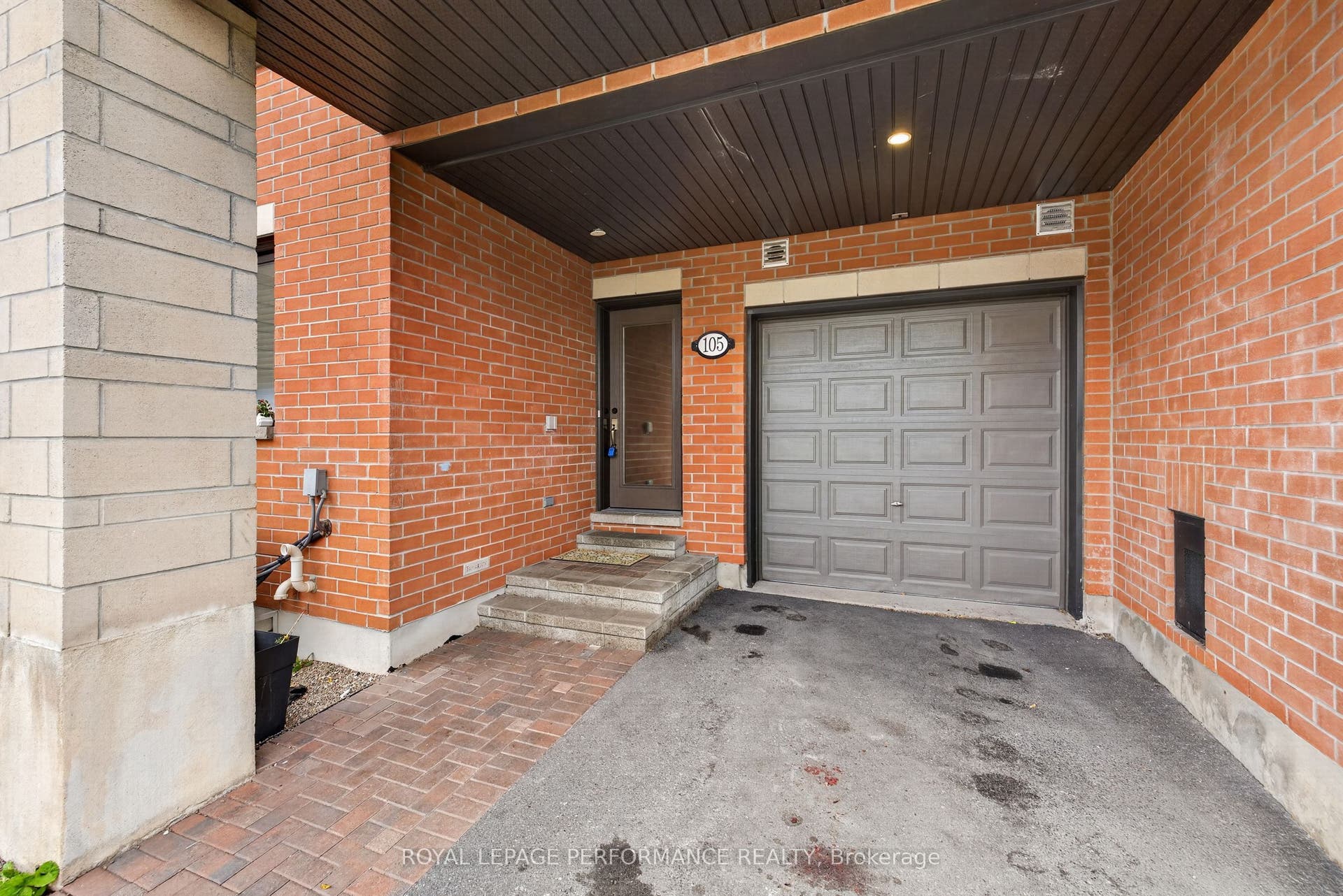 105 Chaperal Private, Orleans - Cumberland And Area, Ottawa ON K4A 0Y2 105 Chaperal Private, Orleans - Cumberland And Area, Ottawa ON K4A 0Y2