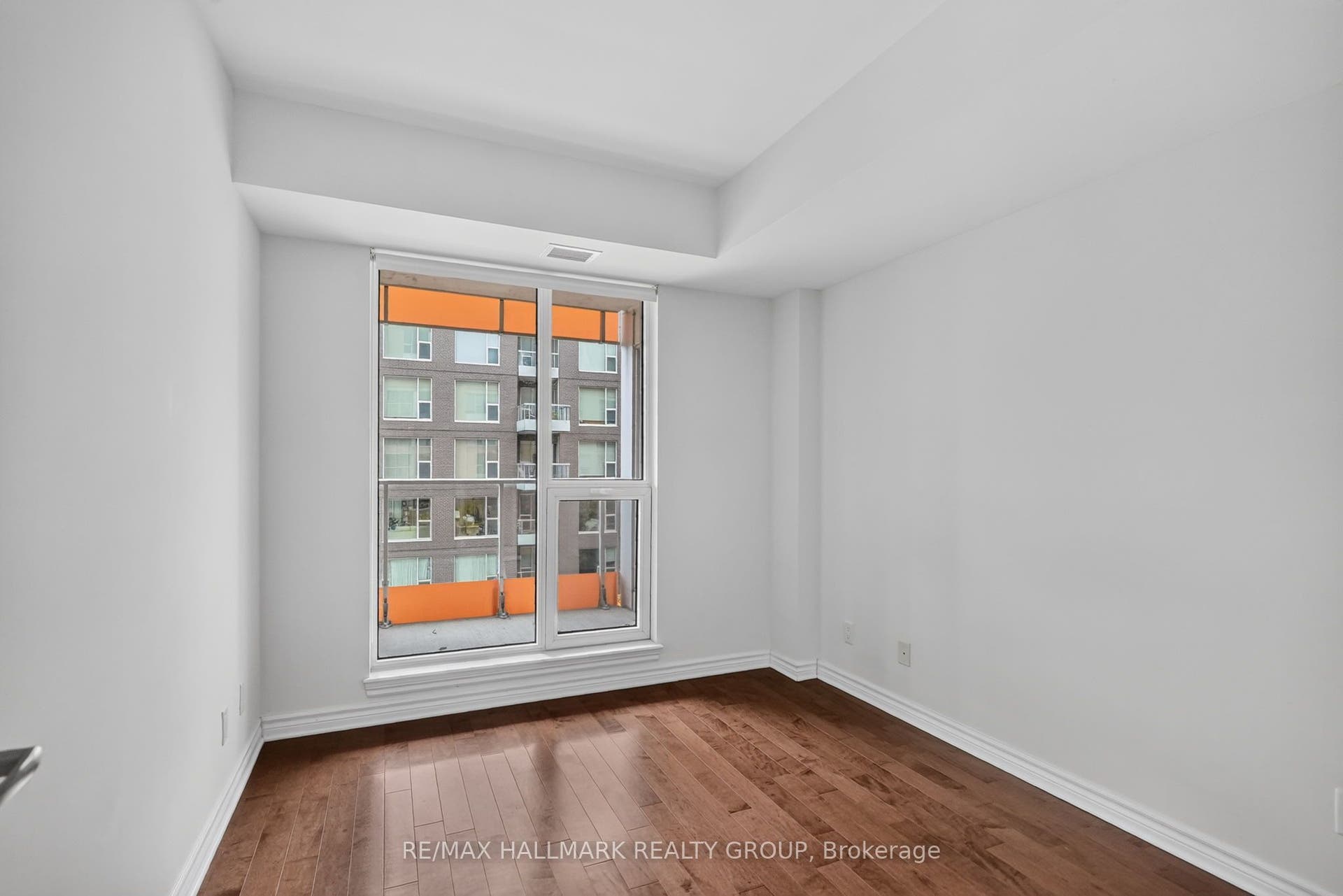 250 Lett Street, #405, West Centre Town, Ottawa ON K1R 0A8