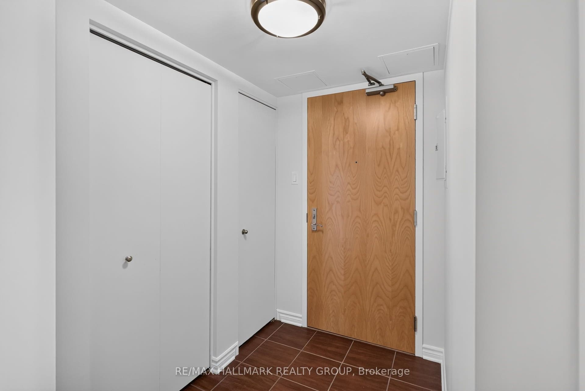 250 Lett Street, #405, West Centre Town, Ottawa ON K1R 0A8