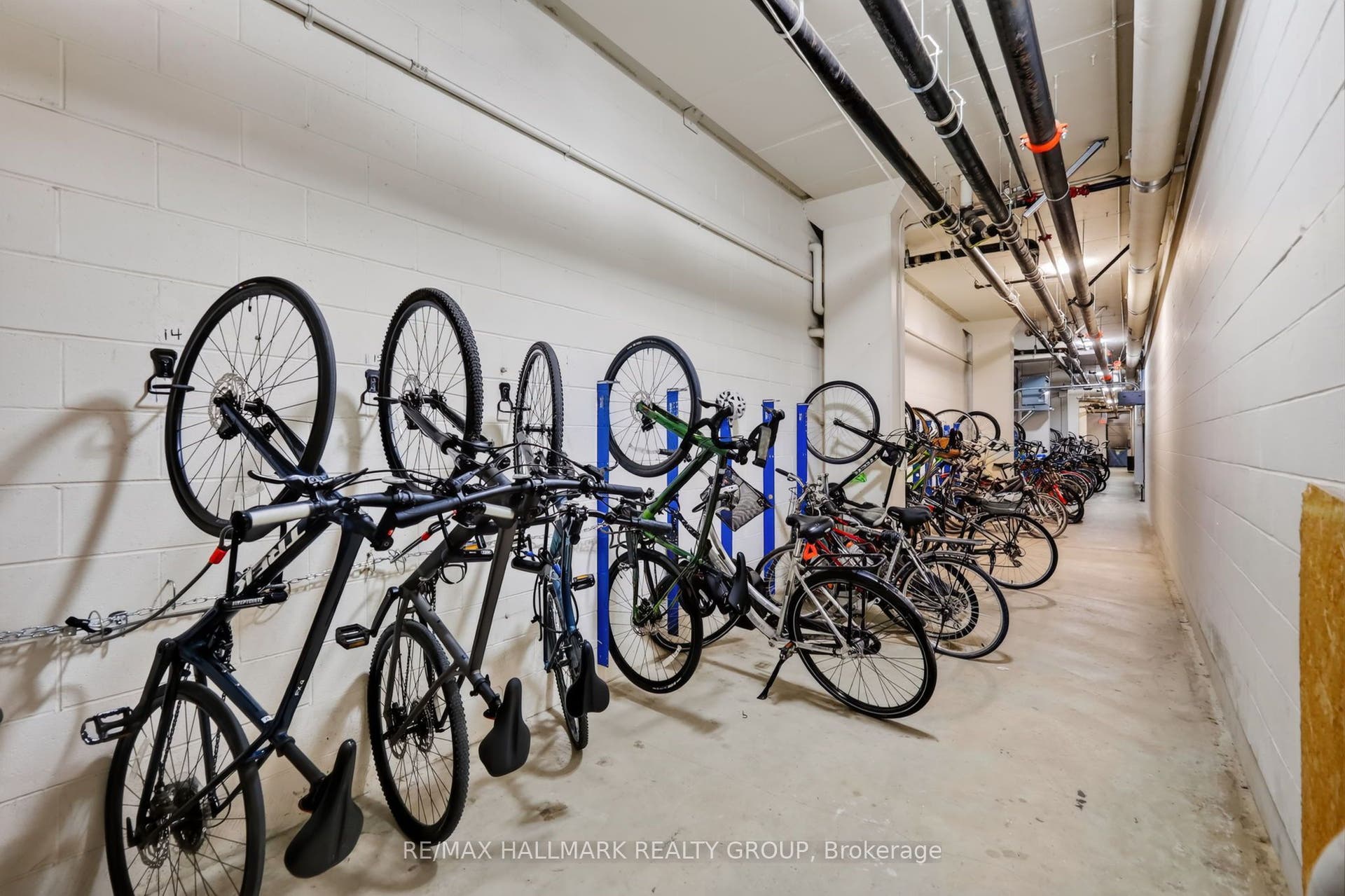 250 Lett Street, #405, West Centre Town, Ottawa ON K1R 0A8