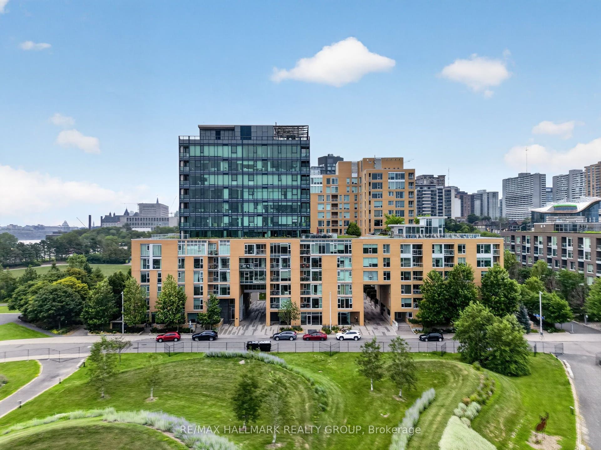 250 Lett Street, #405, West Centre Town, Ottawa ON K1R 0A8